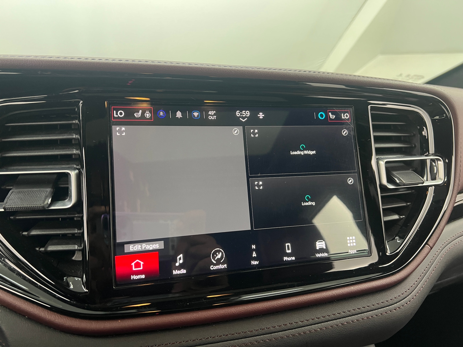 Thumbnail: 2021 Dodge Durango - 3