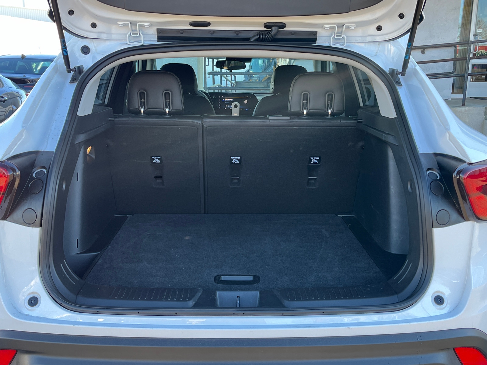 Thumbnail: 2025 Chevrolet Trax - 5