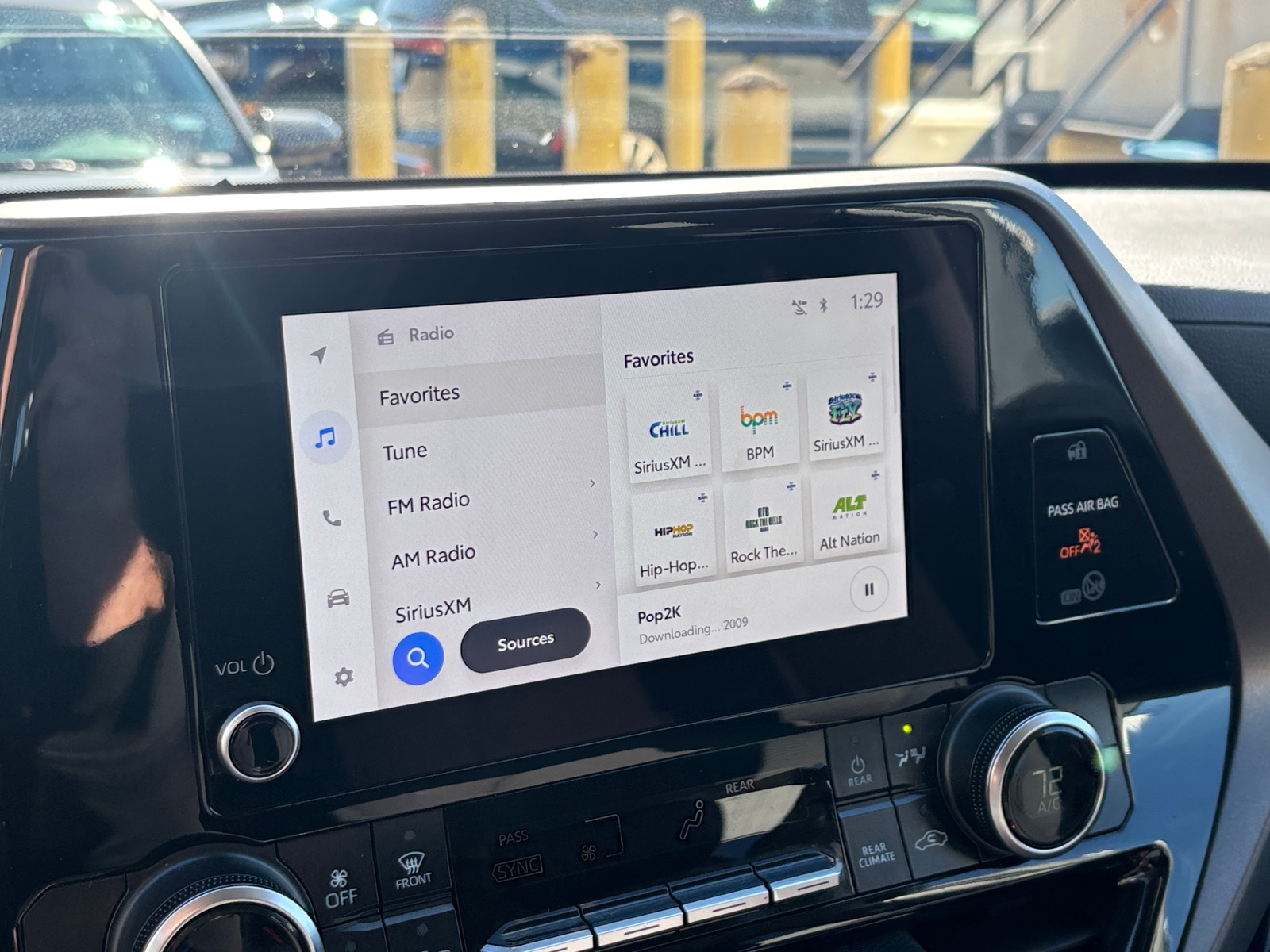 Thumbnail: 2025 Toyota Highlander - 4