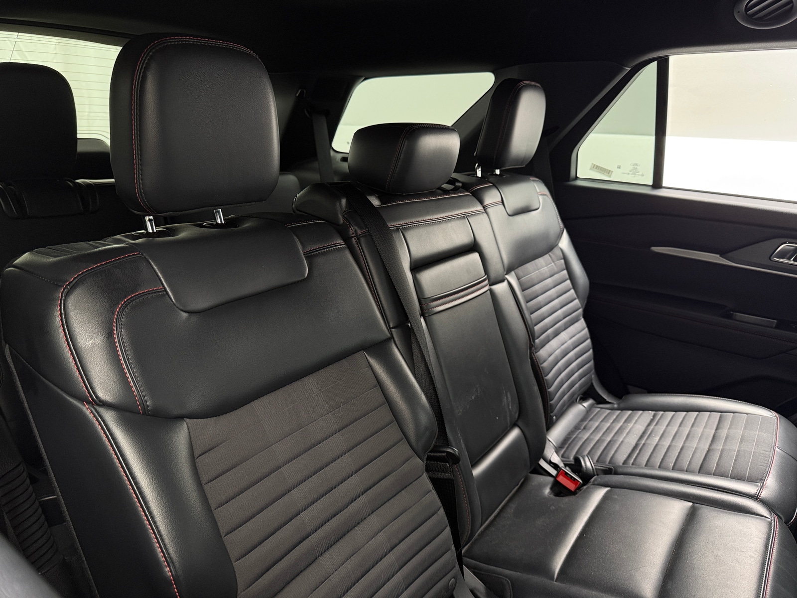 Thumbnail: 2025 Ford Explorer - 5