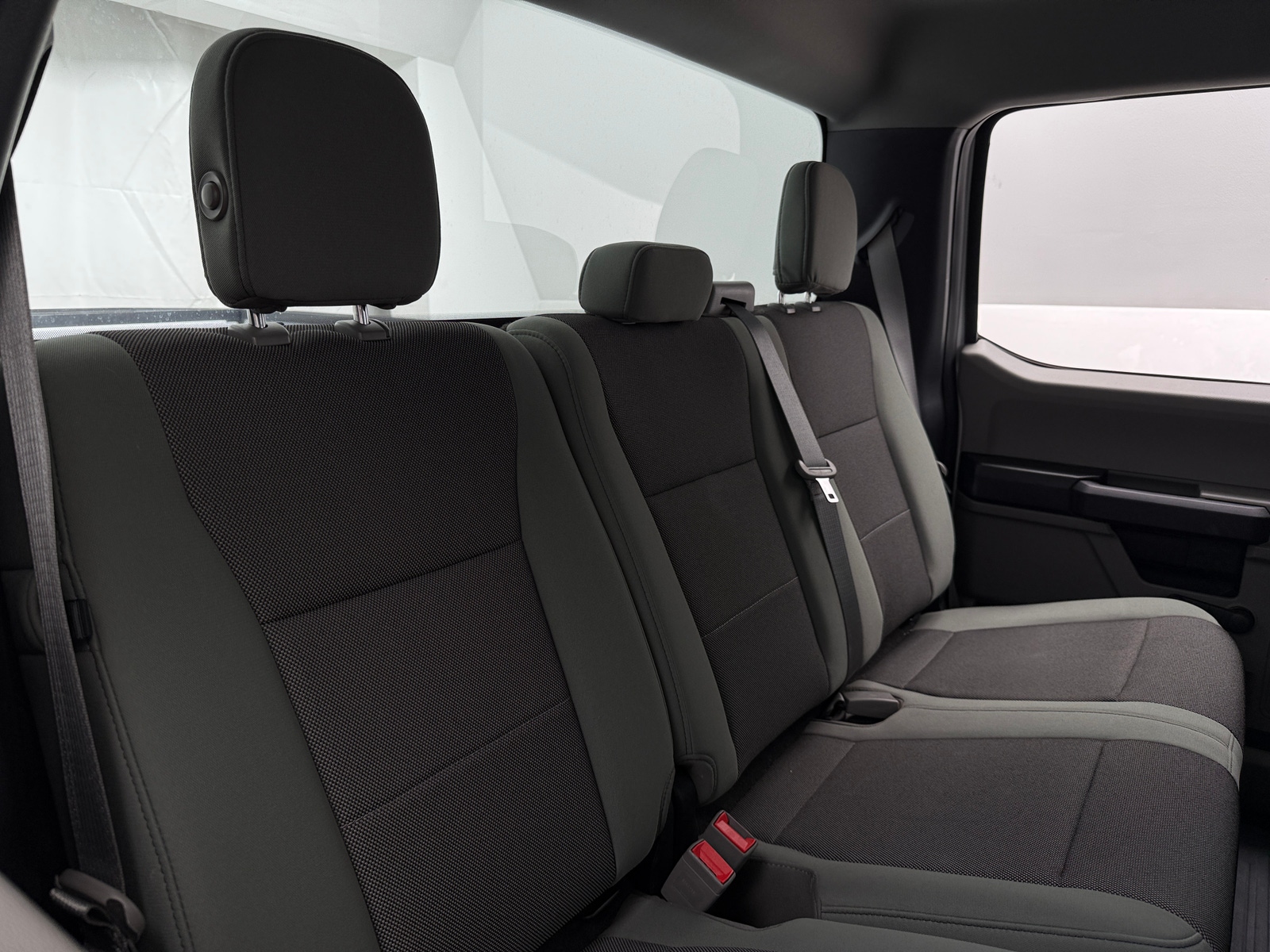 Thumbnail: 2018 Ford Econoline - 6