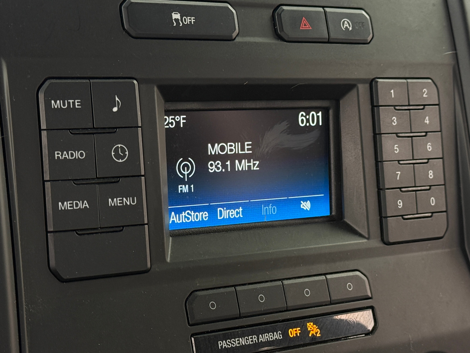 Thumbnail: 2018 Ford Econoline - 4