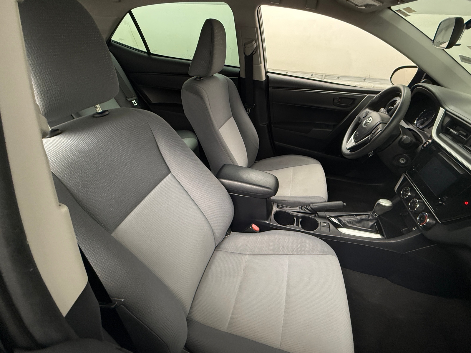 Thumbnail: 2018 Toyota Corolla - 2