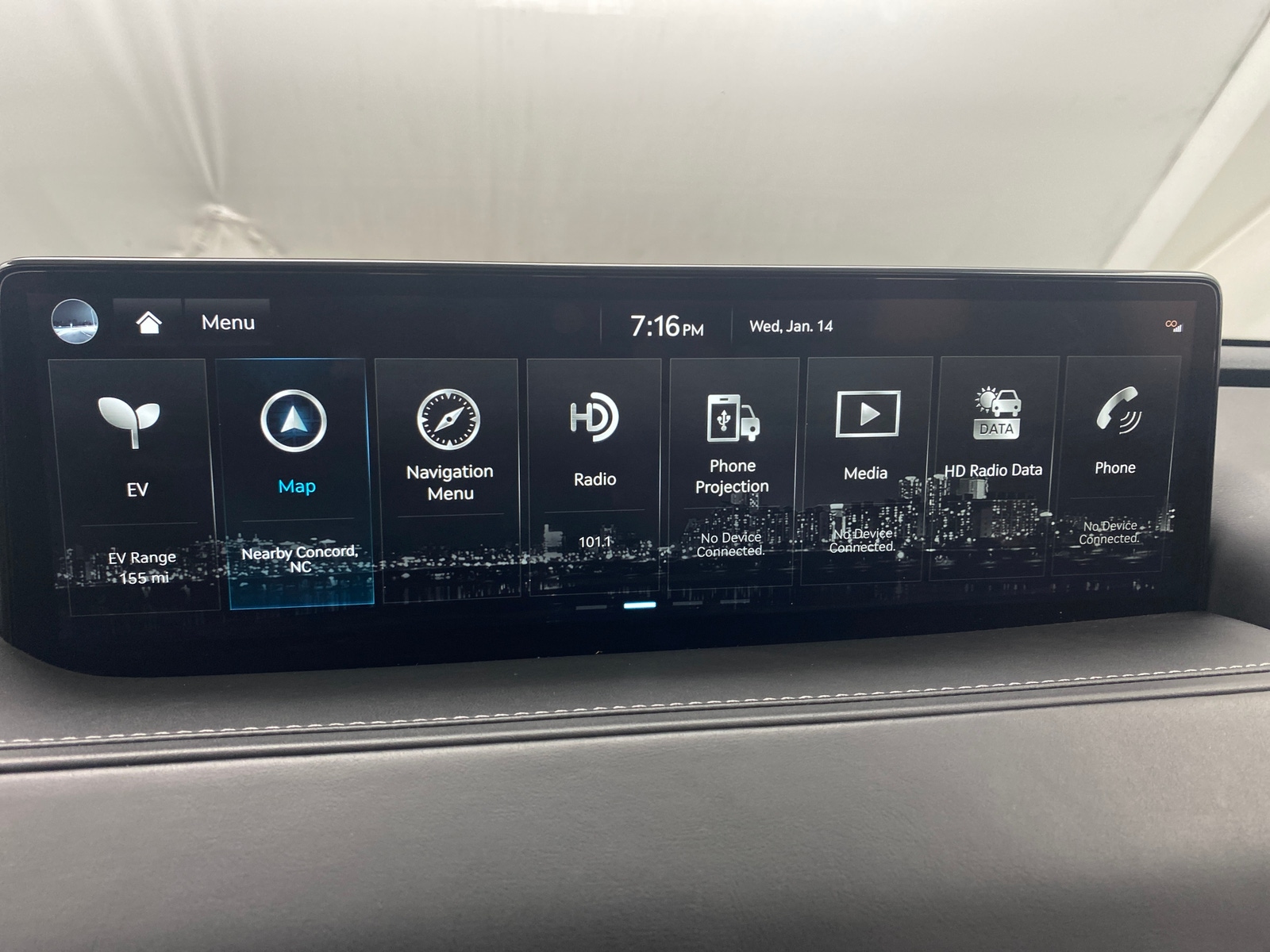 Thumbnail: 2024 Genesis G80 - 3