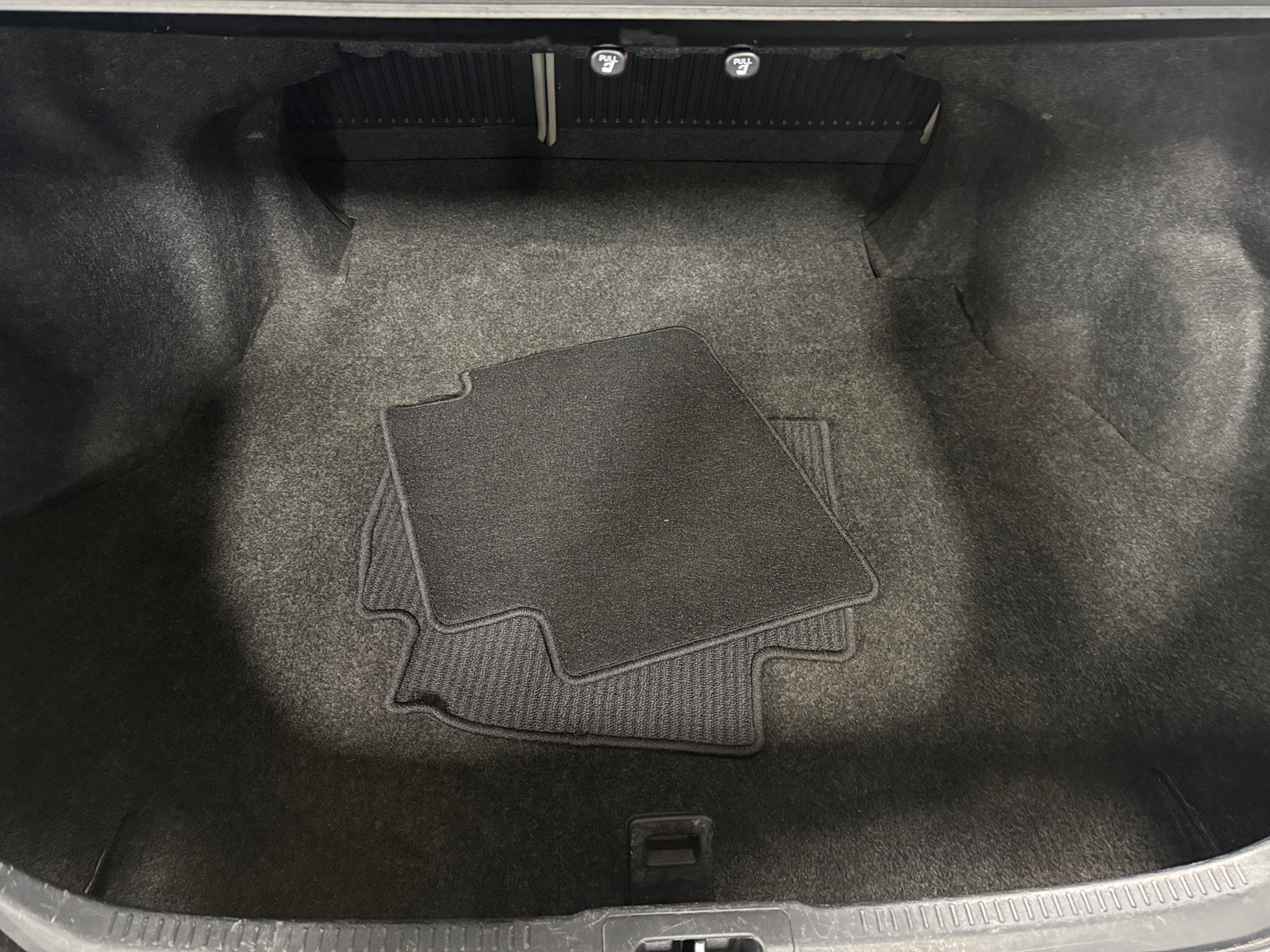 Thumbnail: 2014 Toyota Camry - 7