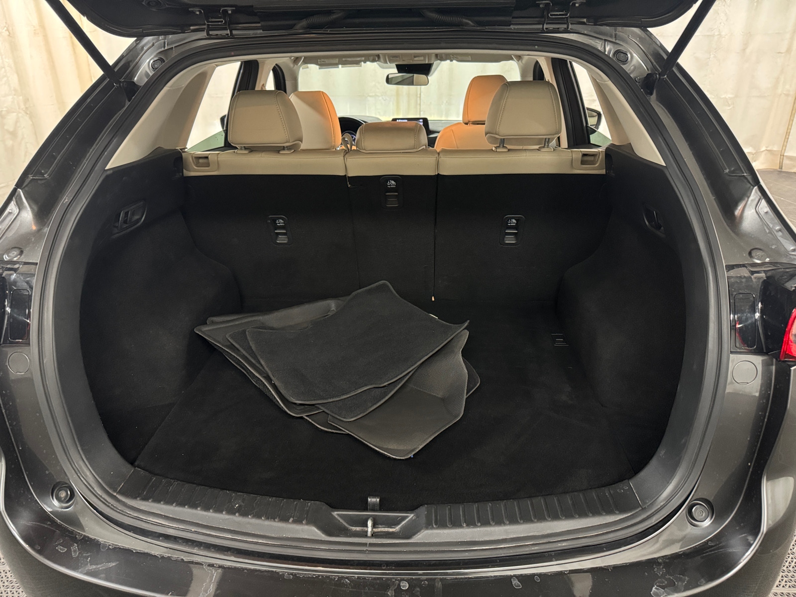 Thumbnail: 2019 Mazda CX-5 - 6