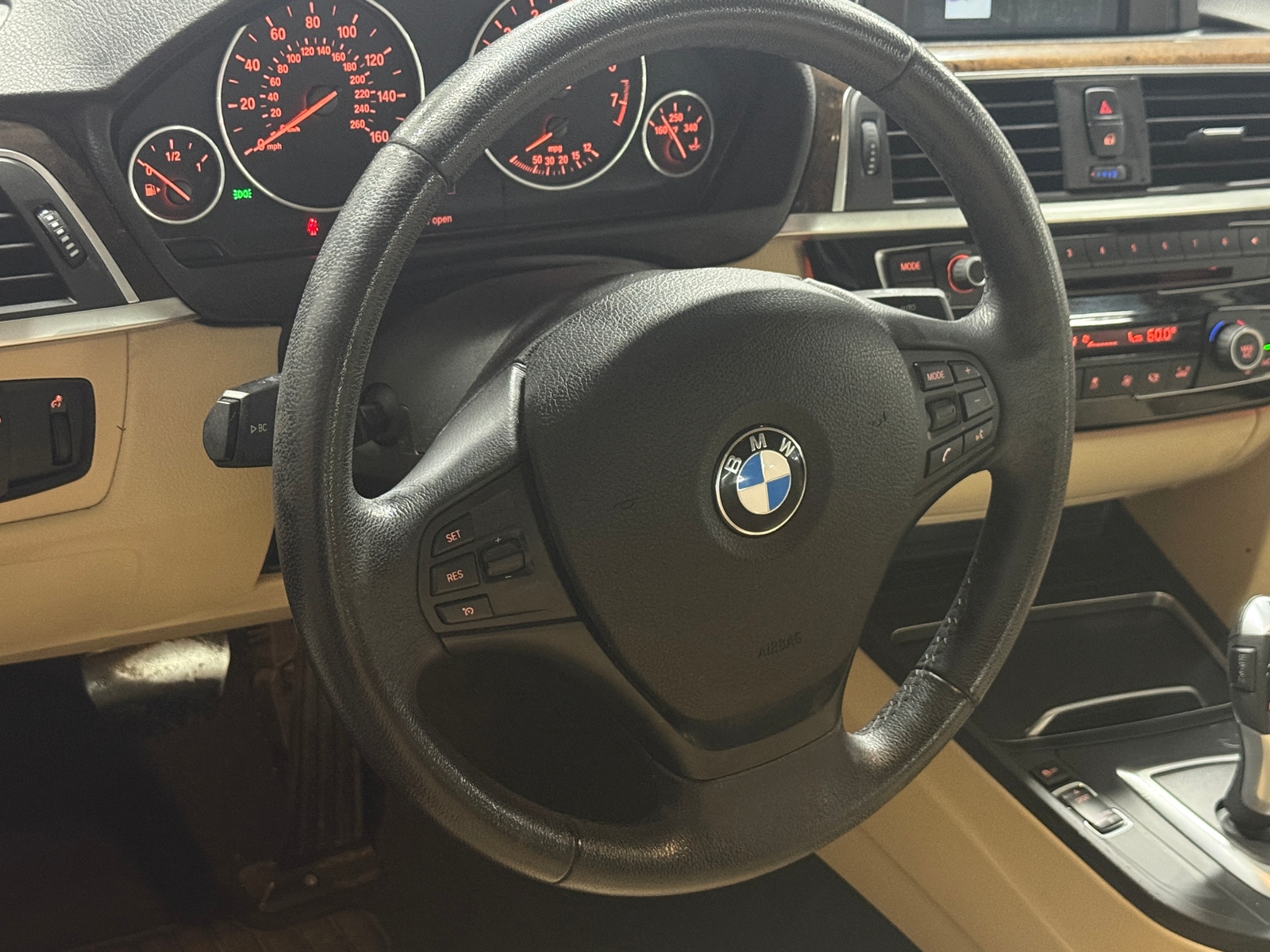 Thumbnail: 2018 BMW 3 Series - 4