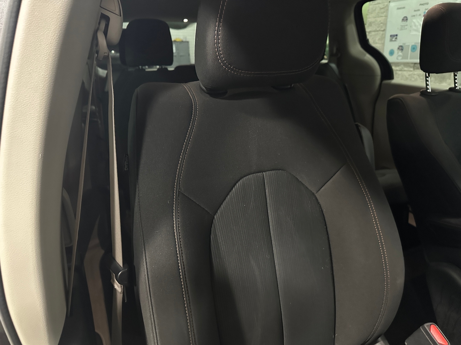 Thumbnail: 2018 Chrysler Pacifica - 2