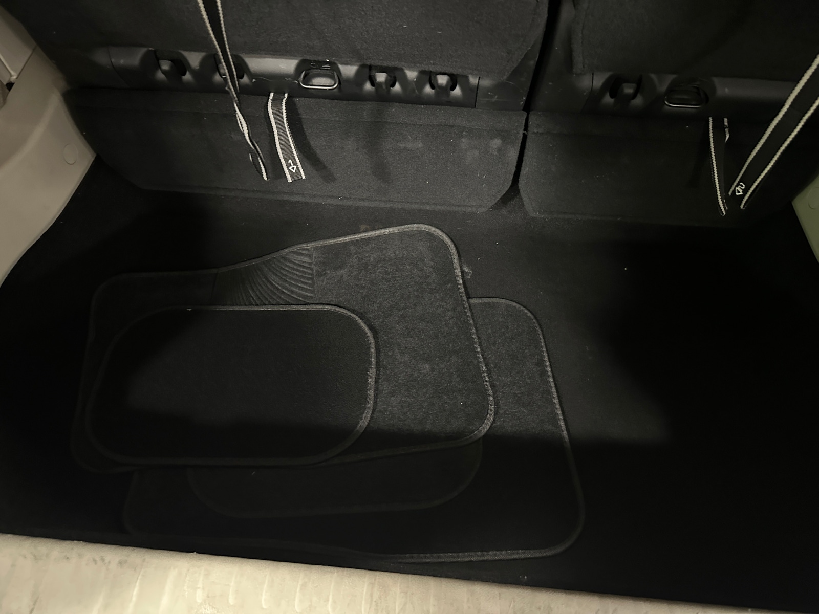 Thumbnail: 2018 Chrysler Pacifica - 7