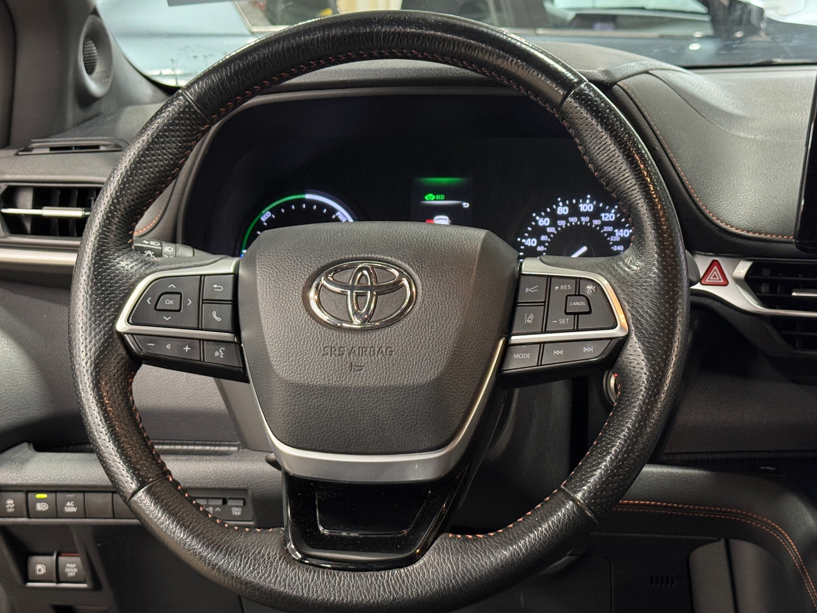 Thumbnail: 2021 Toyota Sienna - 4