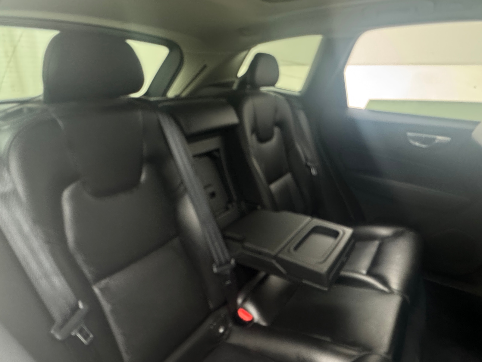 Thumbnail: 2019 Volvo XC60 - 5