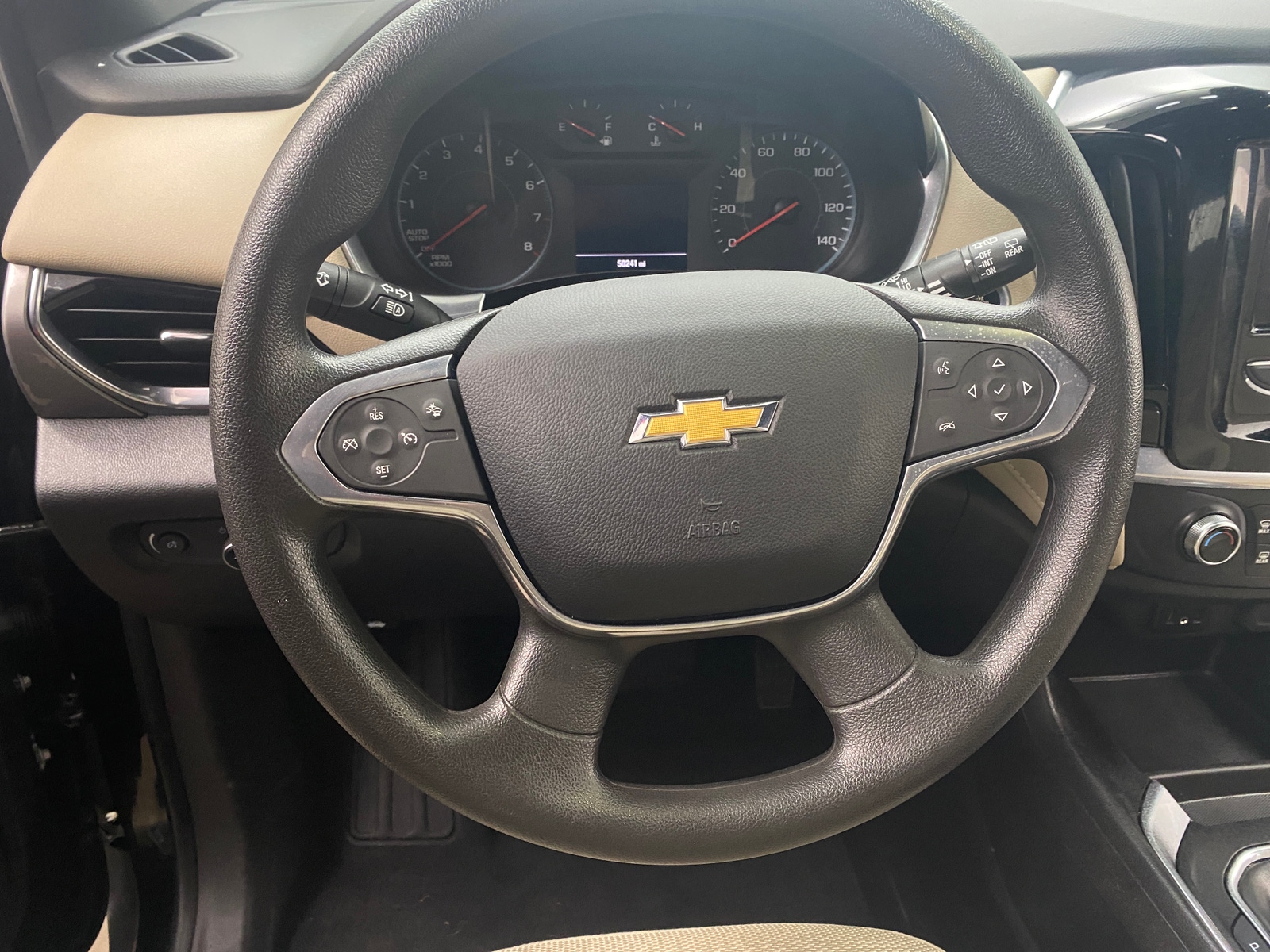 Thumbnail: 2023 Chevrolet Traverse - 5