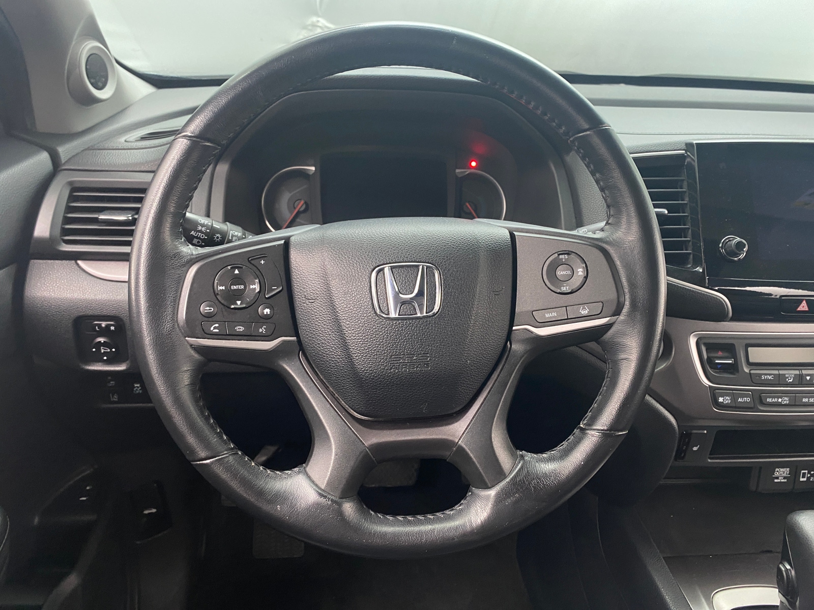 Thumbnail: 2020 Honda Pilot - 4