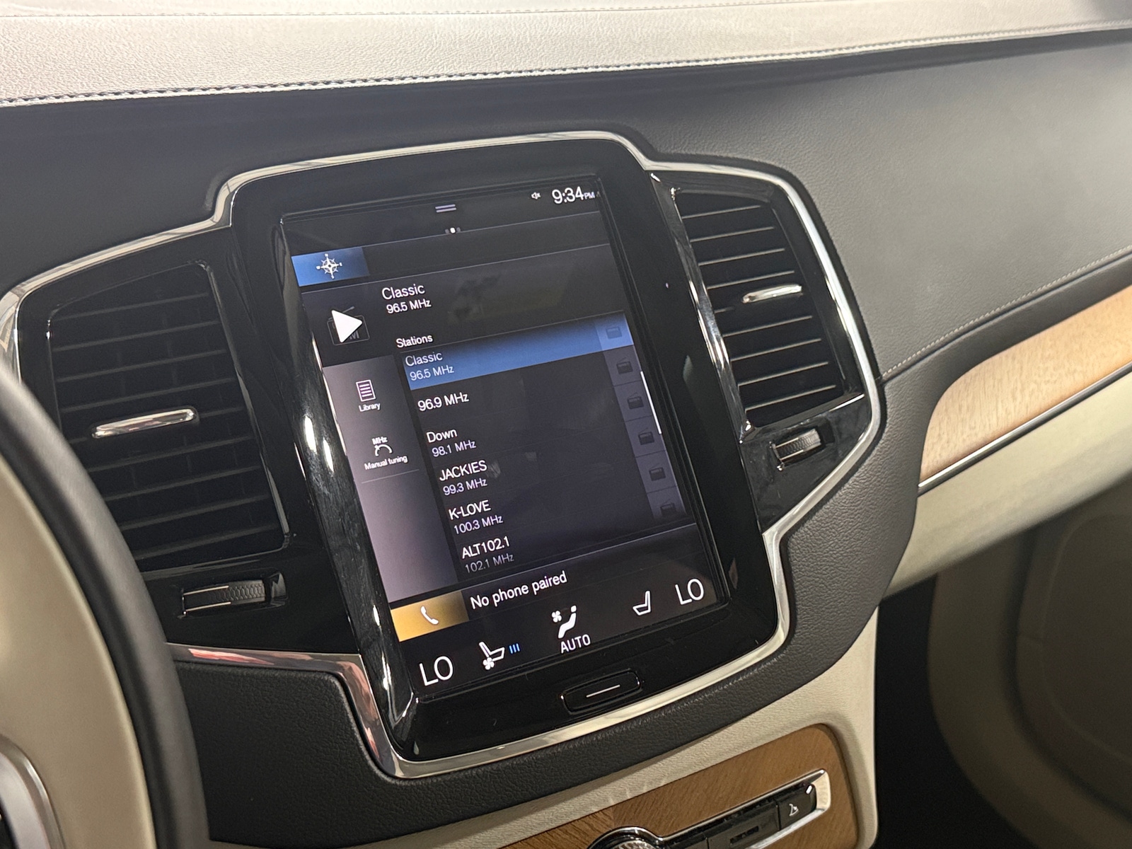 Thumbnail: 2020 Volvo XC90 - 3