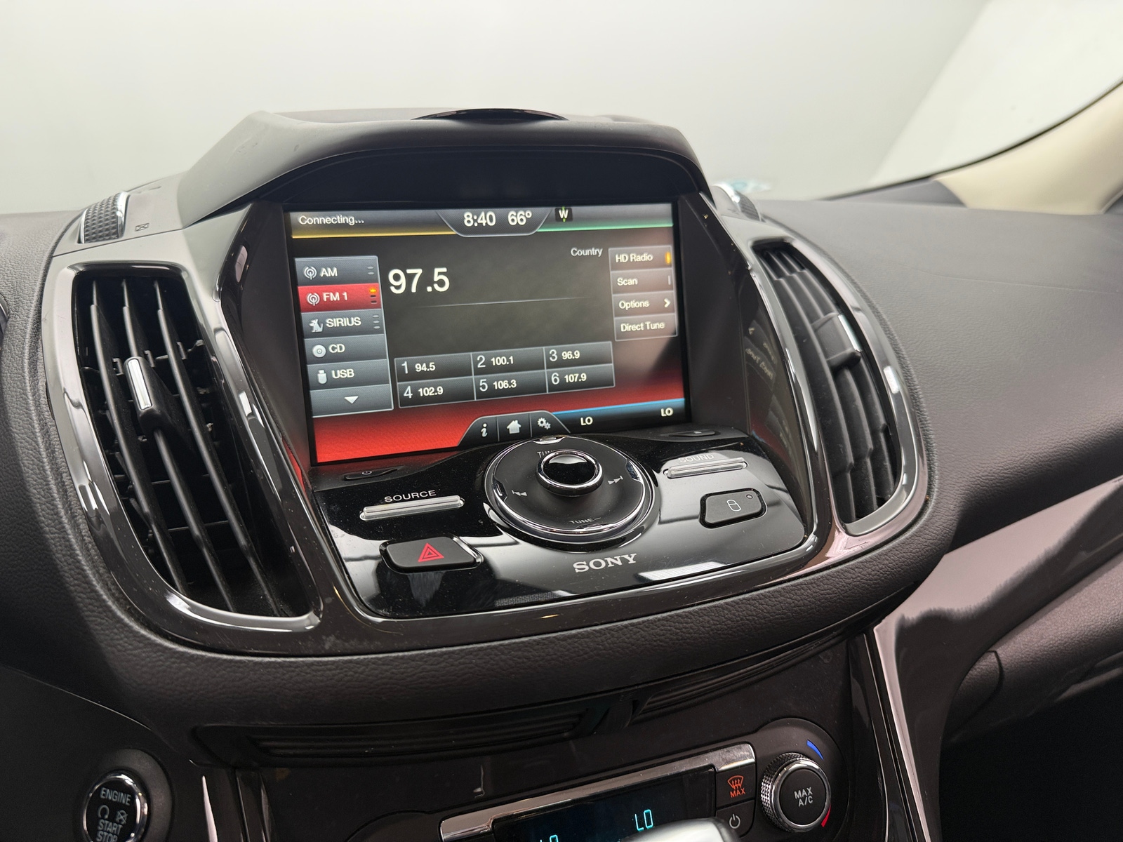 Thumbnail: 2015 Ford Escape - 3