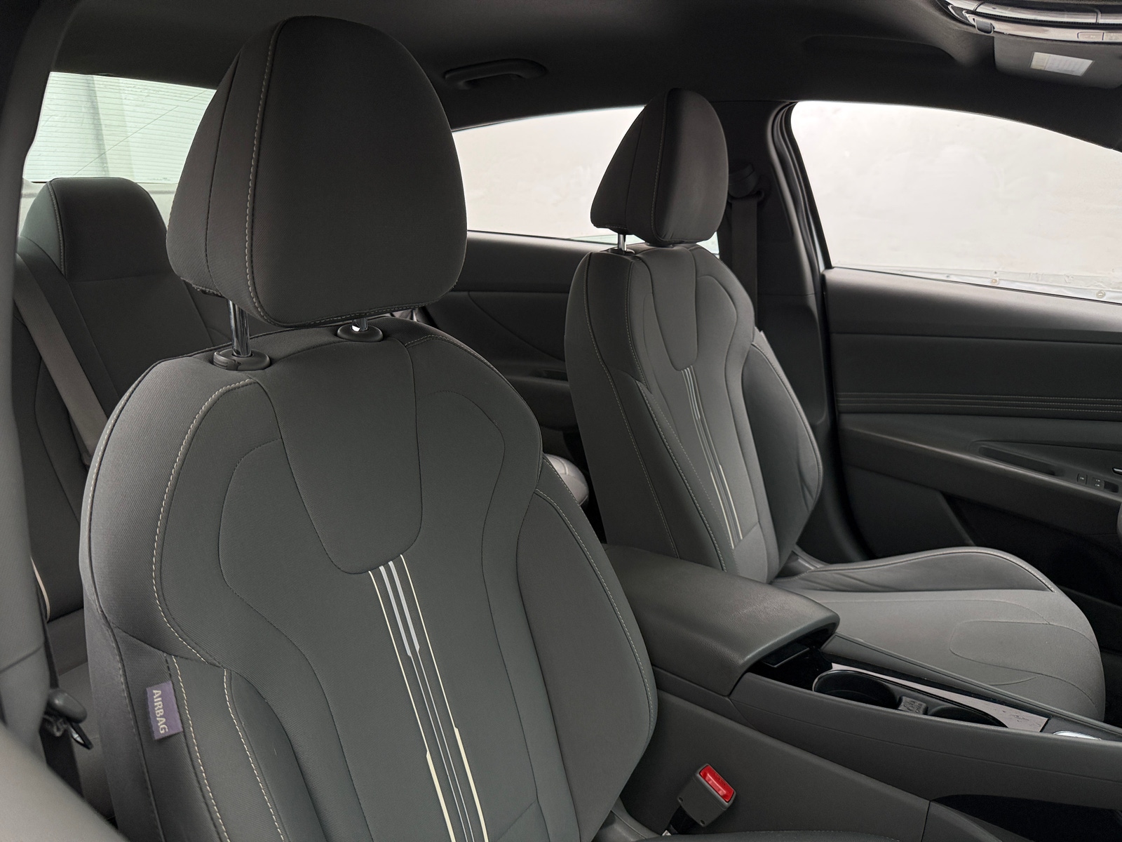 Thumbnail: 2021 Hyundai Elantra - 2