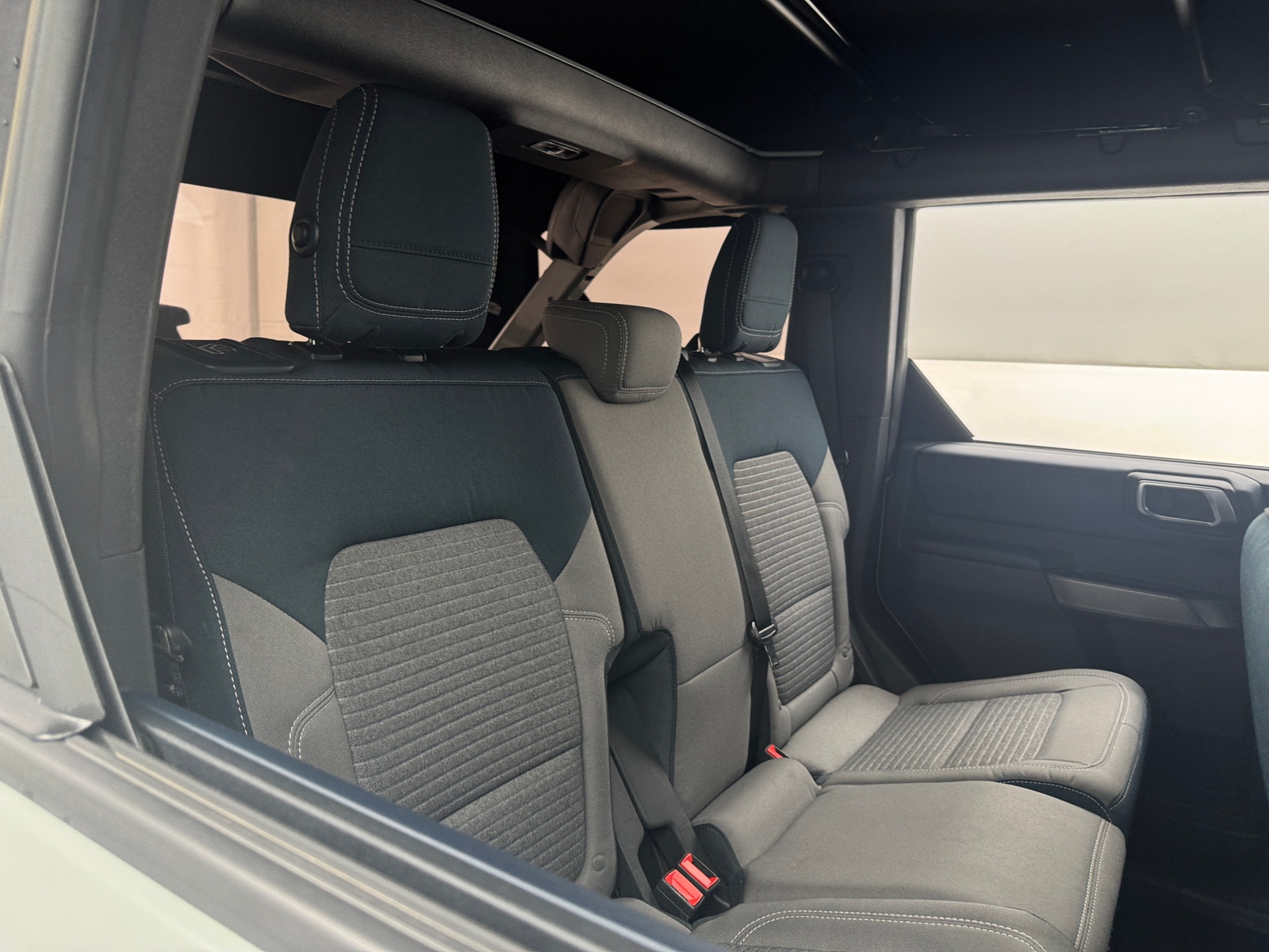 Thumbnail: 2021 Ford Bronco - 6