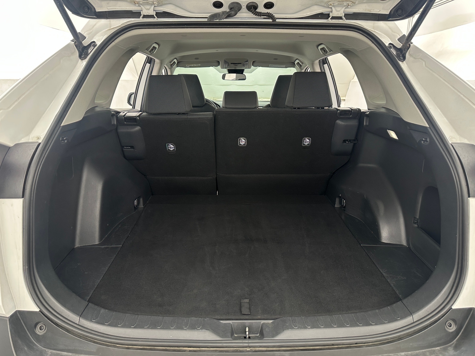 Thumbnail: 2024 Toyota RAV4 - 7