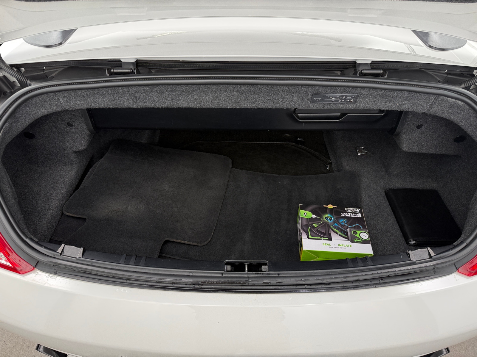 Thumbnail: 2010 BMW 6 Series - 6