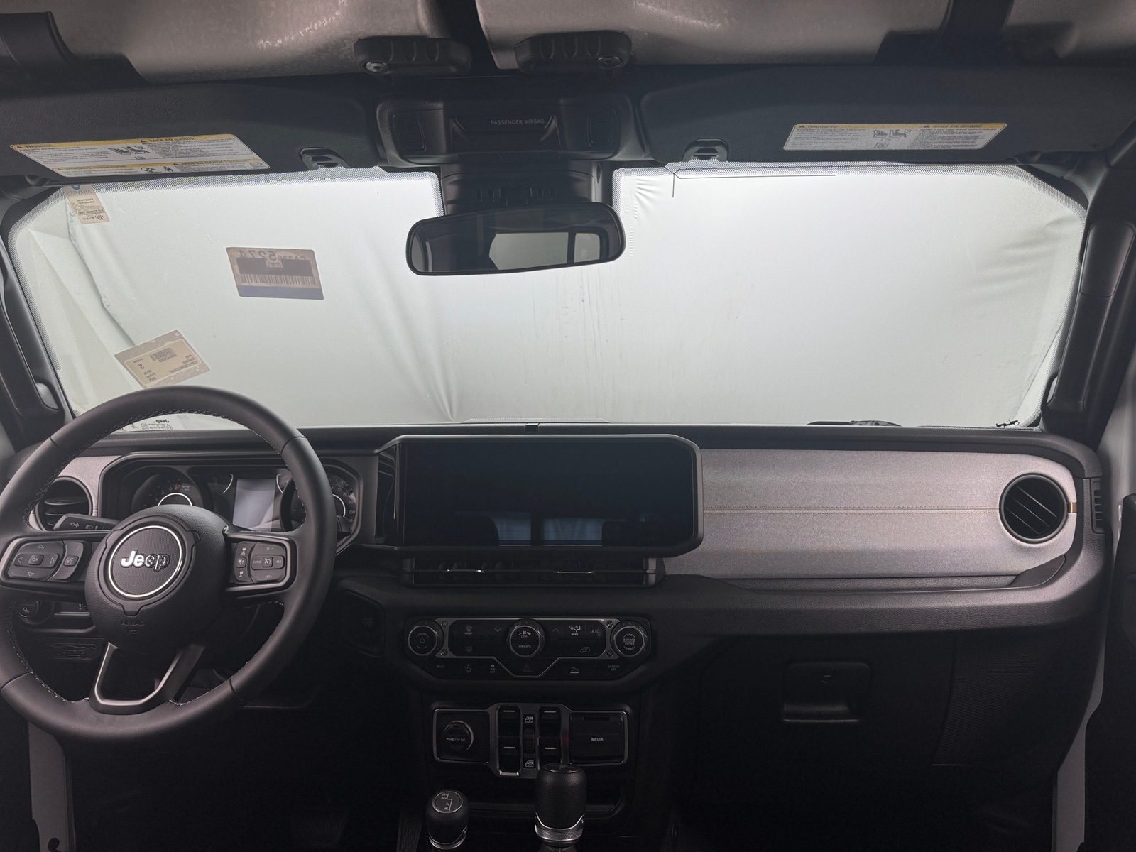 Thumbnail: 2025 Jeep Gladiator - 3