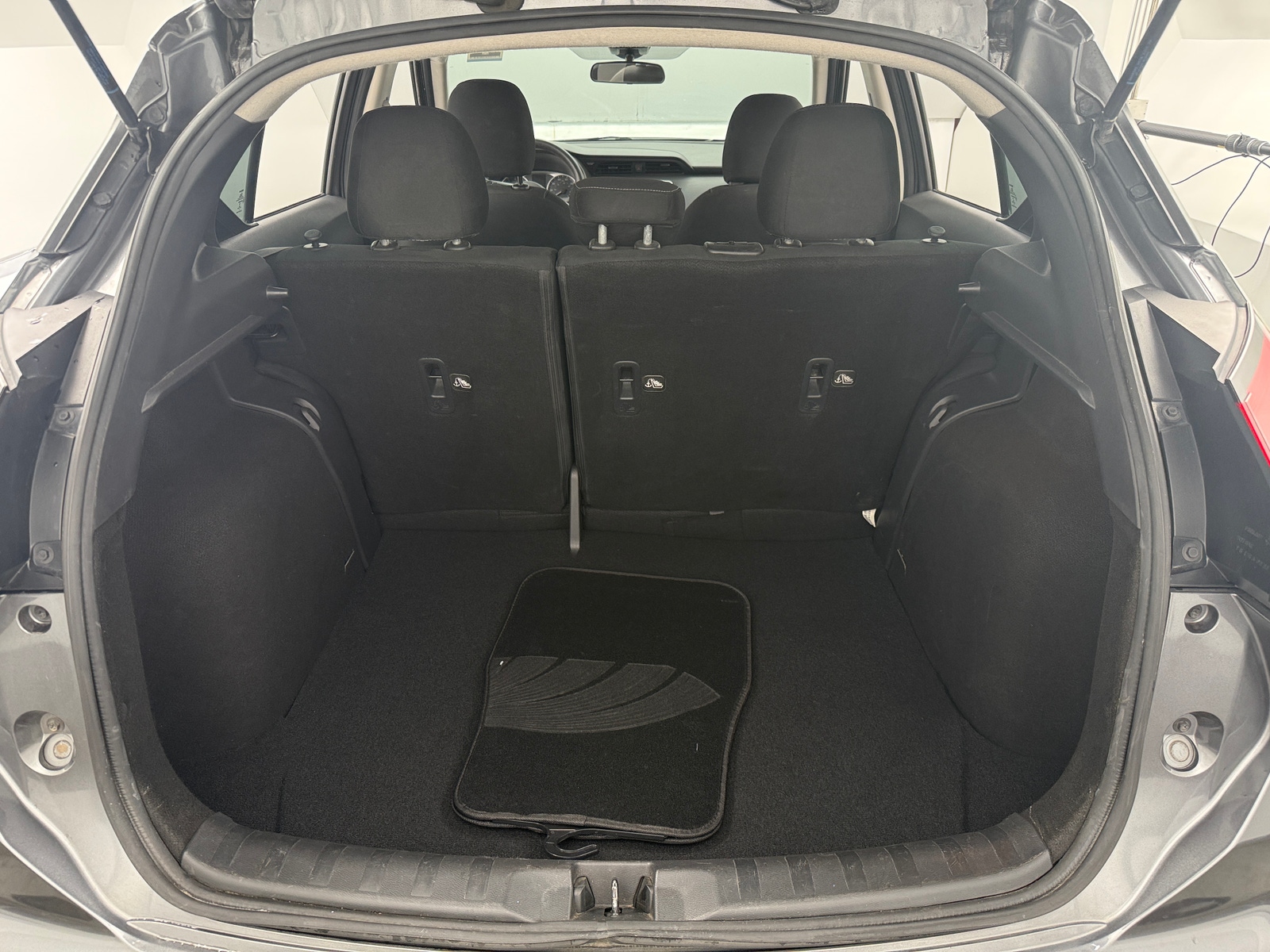 Thumbnail: 2021 Nissan Kicks - 7