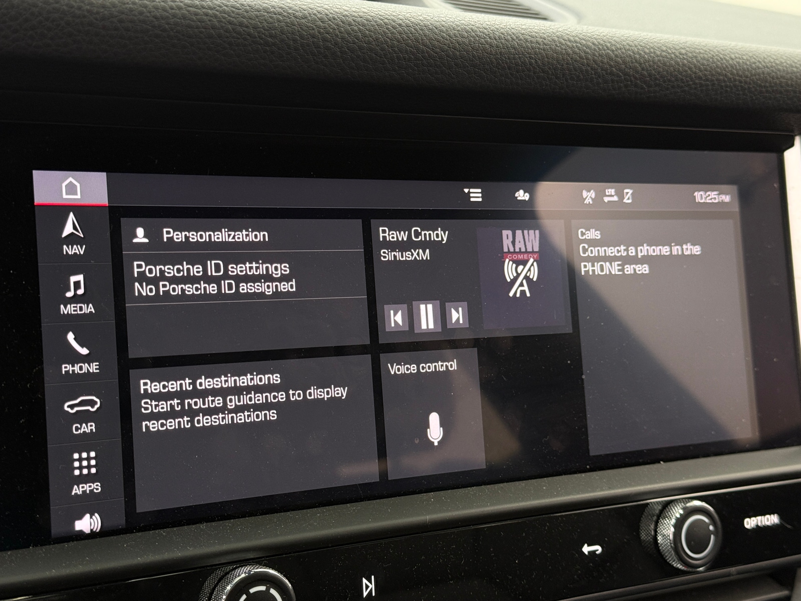 Thumbnail: 2024 Porsche Macan - 3