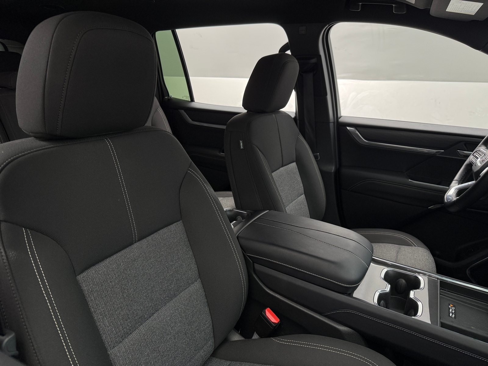 Thumbnail: 2025 GMC Acadia - 2