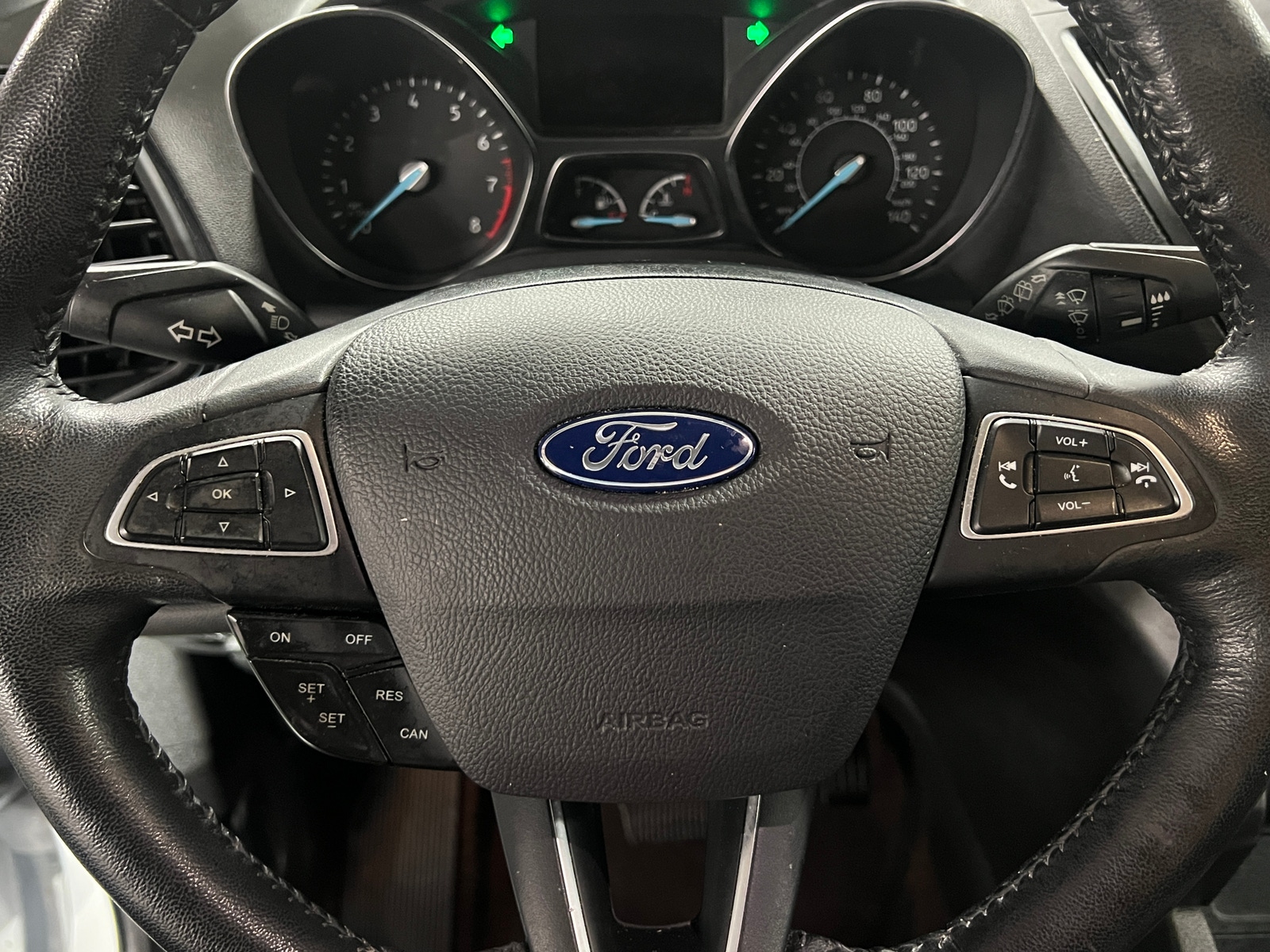 Thumbnail: 2018 Ford Escape - 4