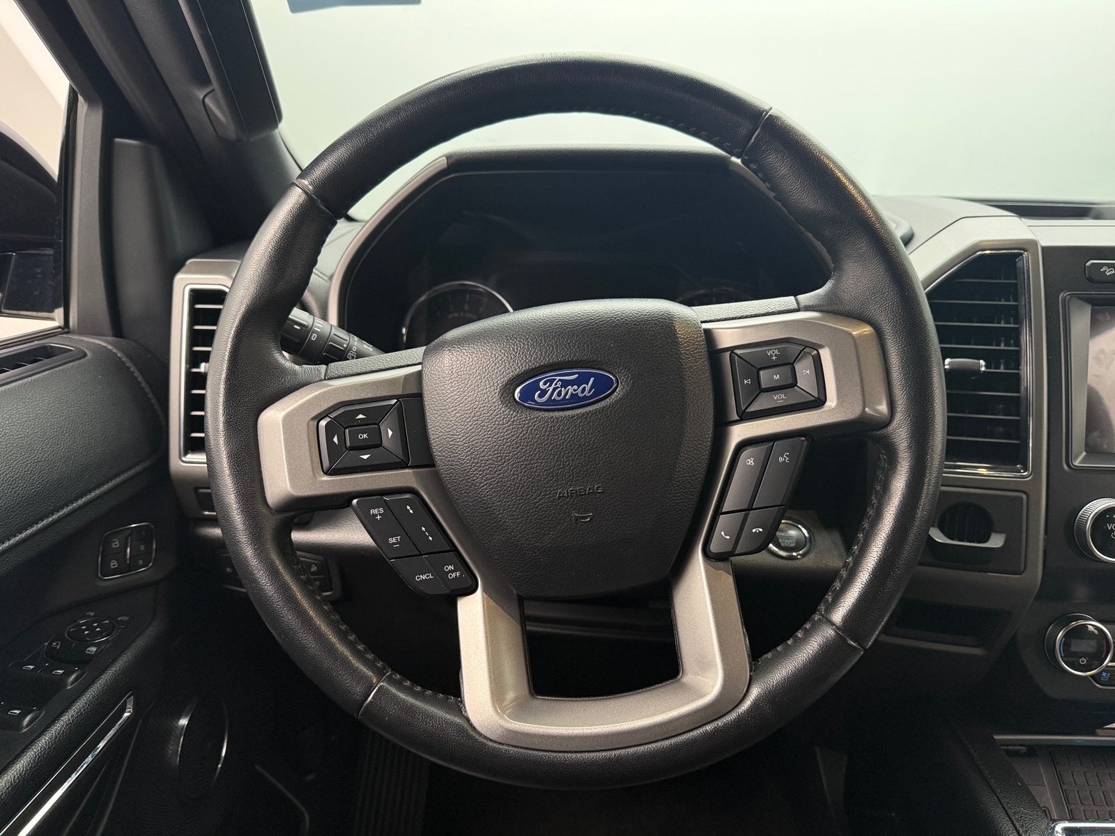 Thumbnail: 2021 Ford Expedition - 5