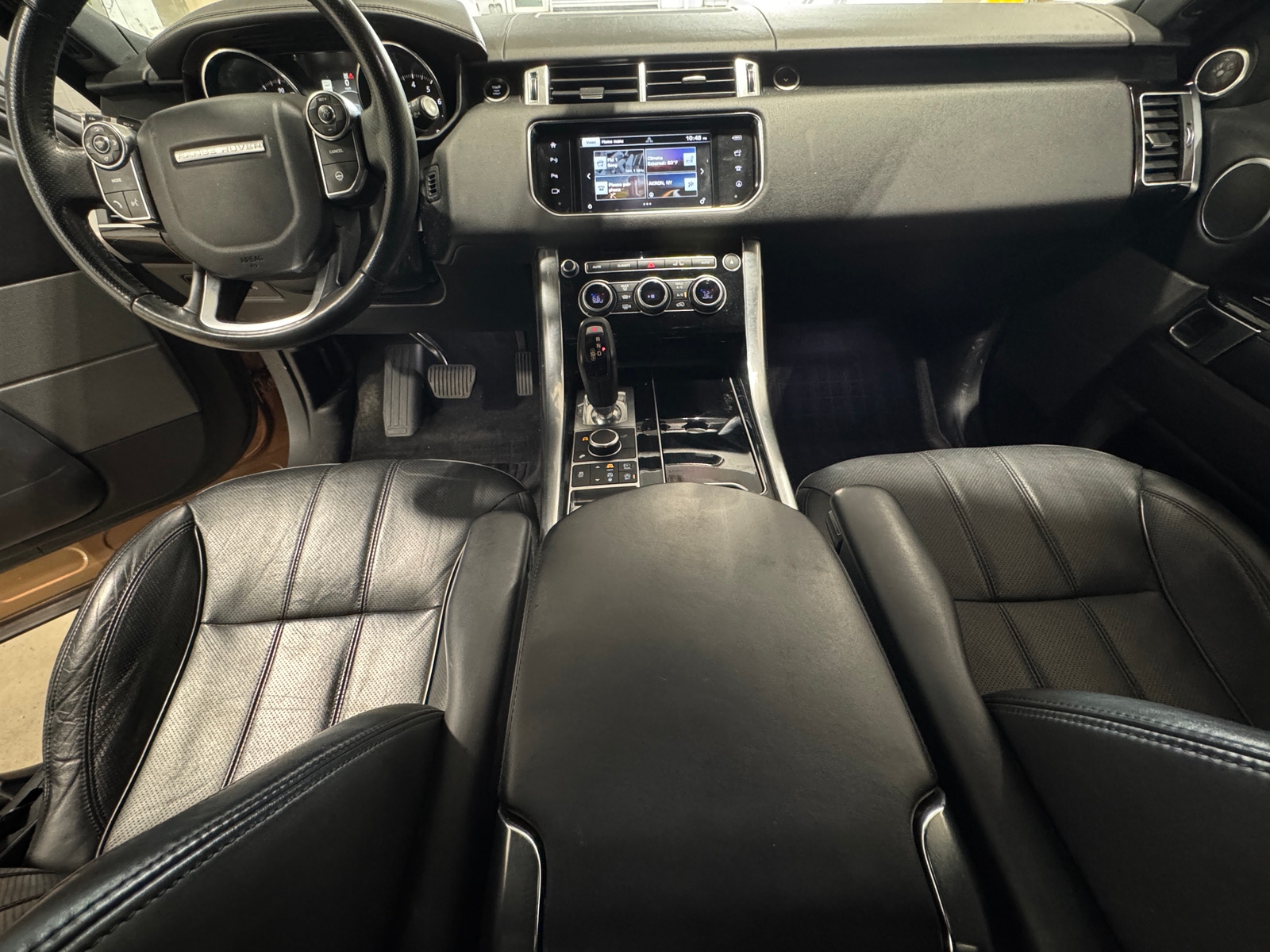 Thumbnail: 2016 Land Rover Range Rover Sport - 3