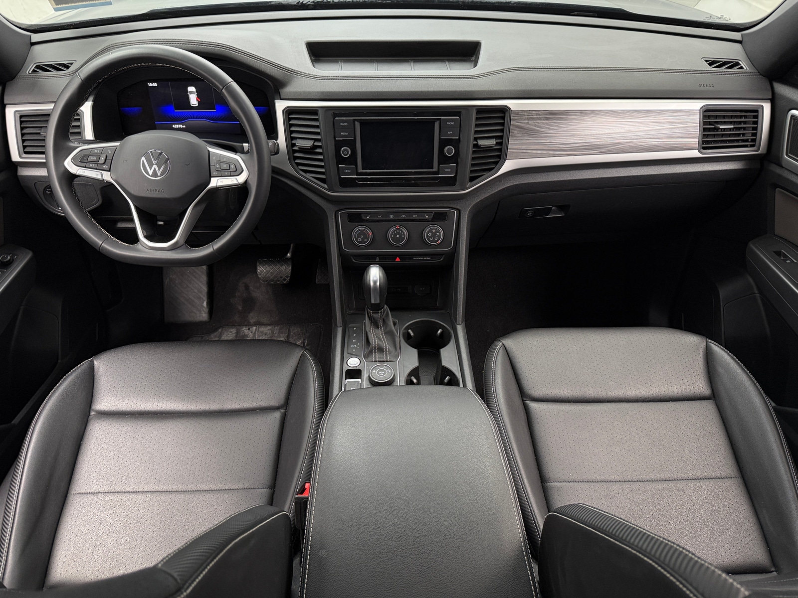 Thumbnail: 2023 Volkswagen Atlas - 2