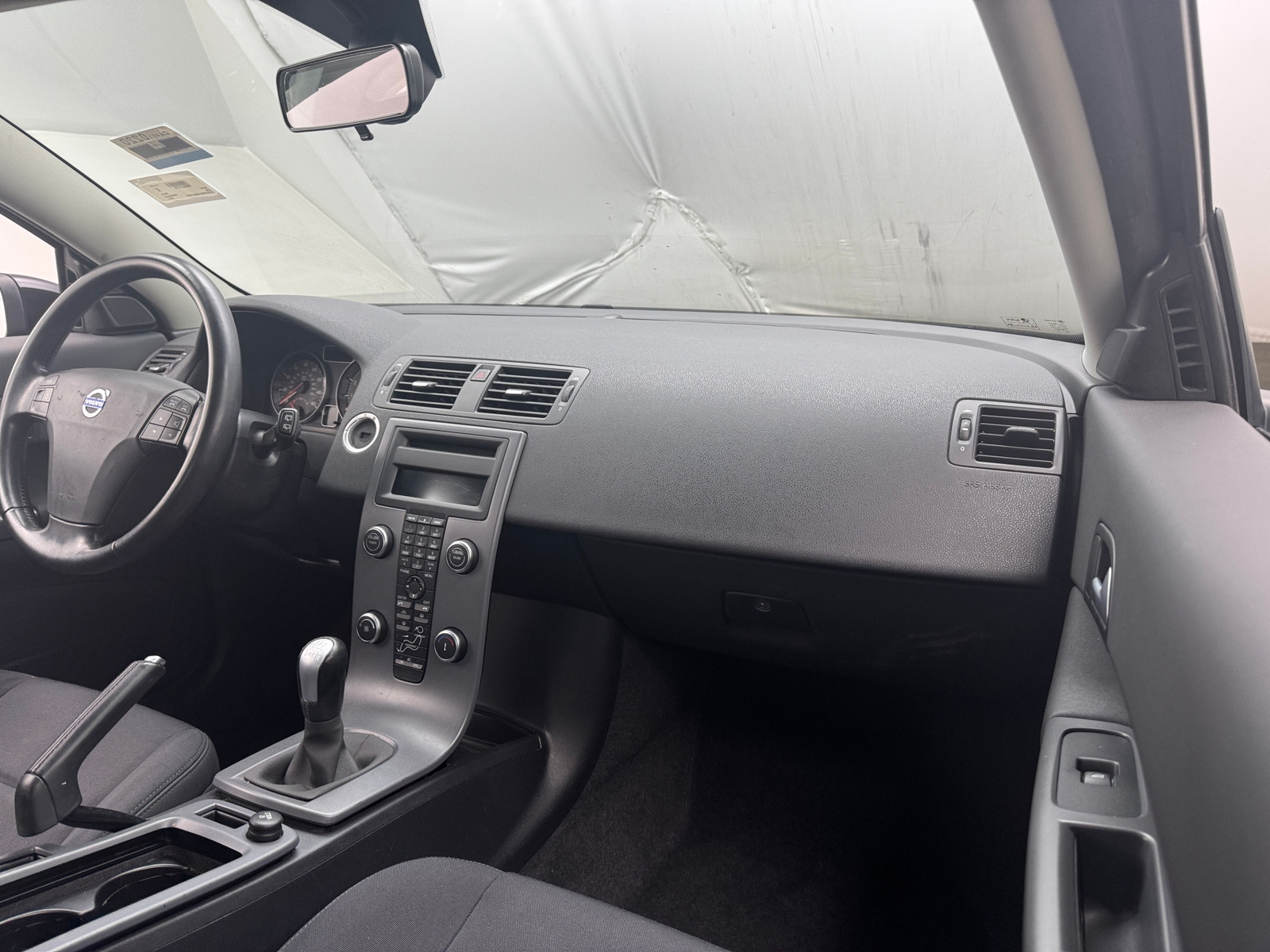 Thumbnail: 2011 Volvo C30 - 3