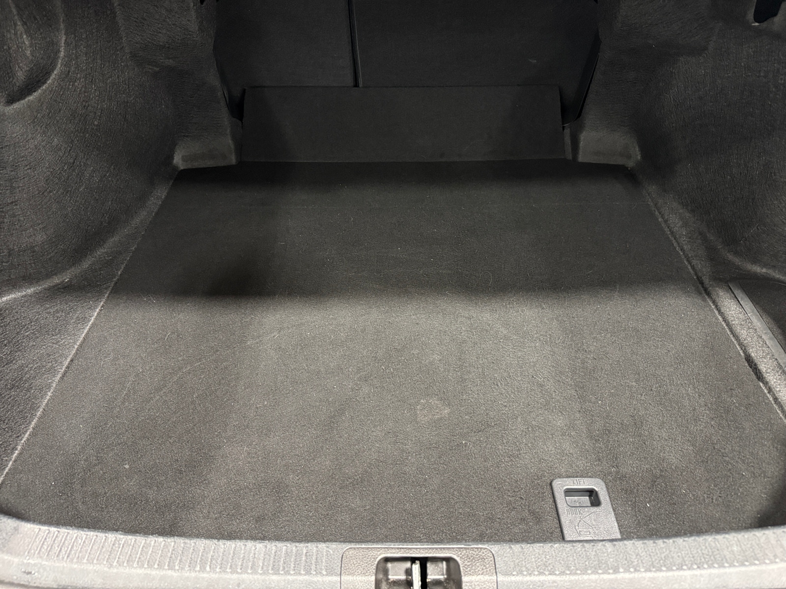 Thumbnail: 2025 Toyota Camry - 7