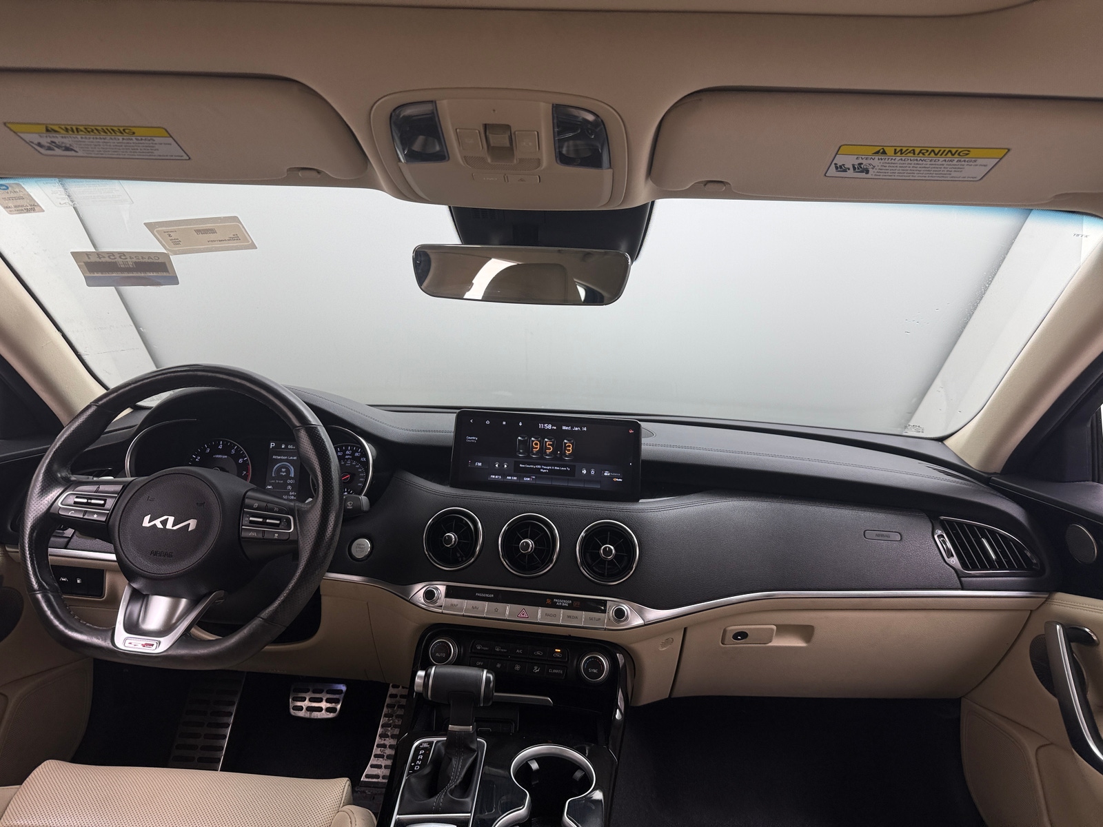 Thumbnail: 2022 Kia Stinger - 2