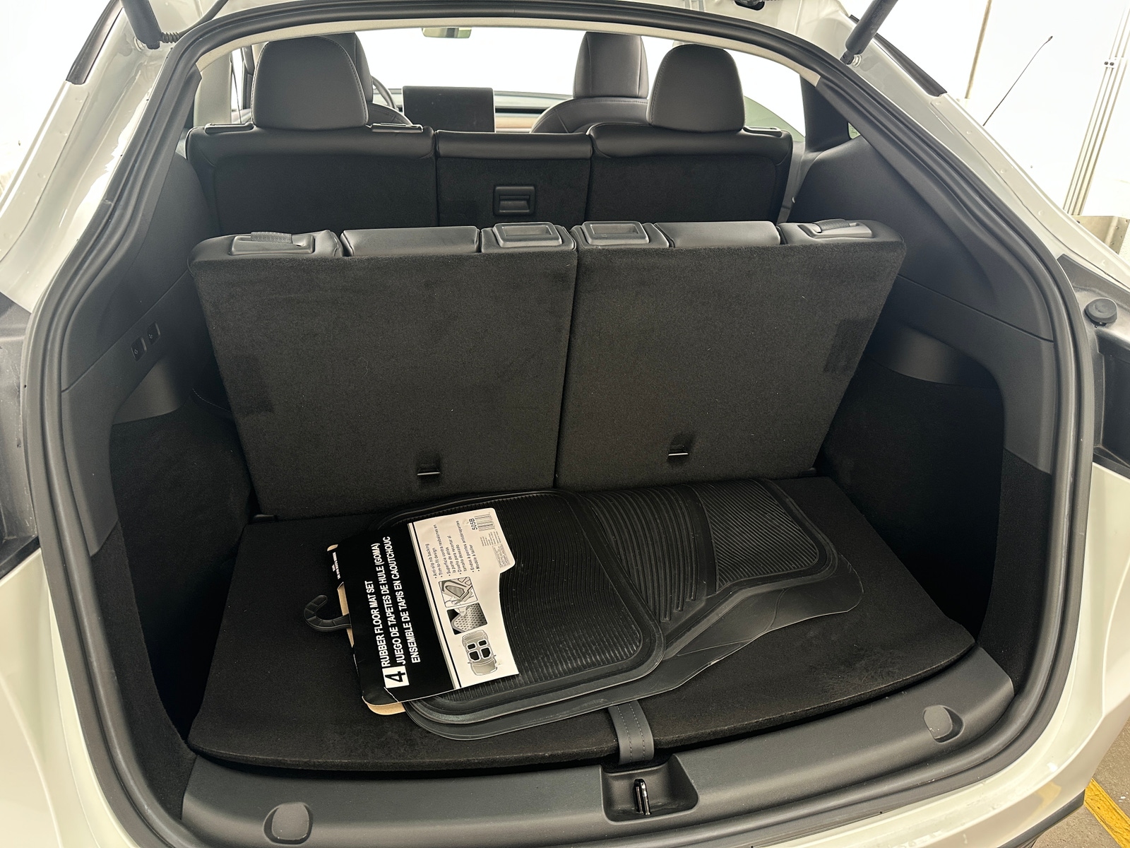 Thumbnail: 2023 Tesla Model Y - 6