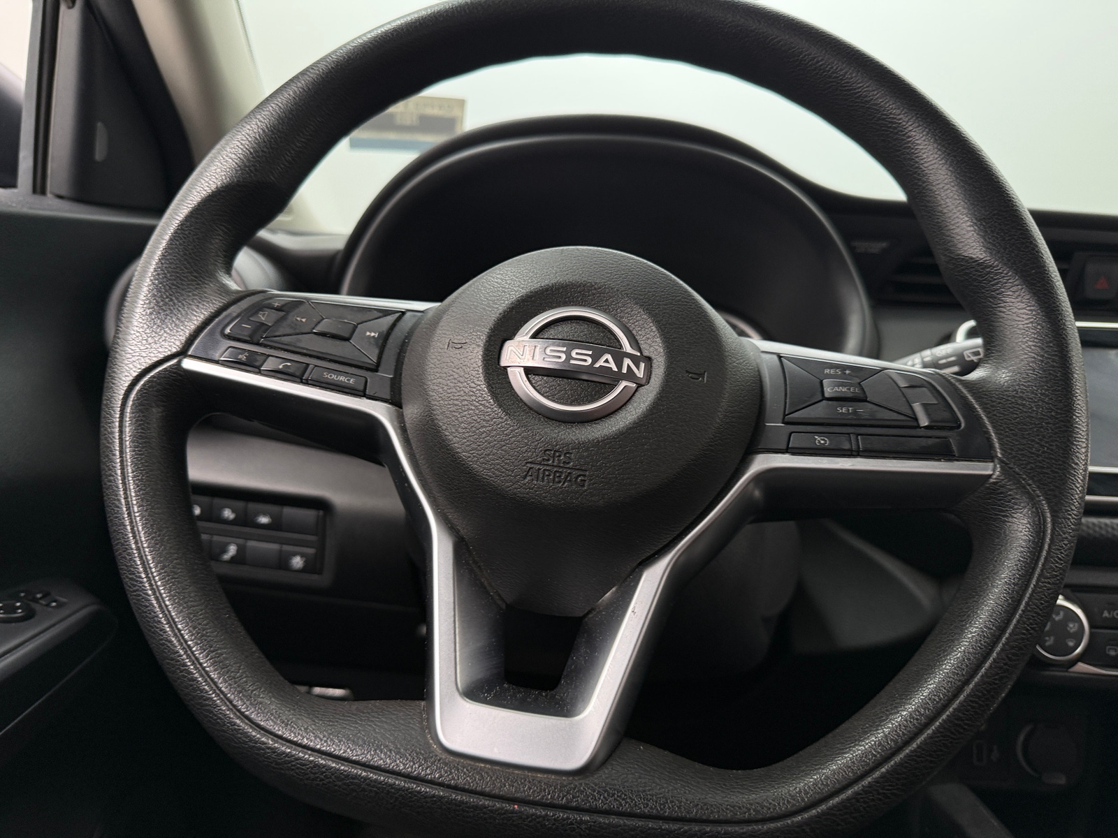 Thumbnail: 2022 Nissan Kicks - 5