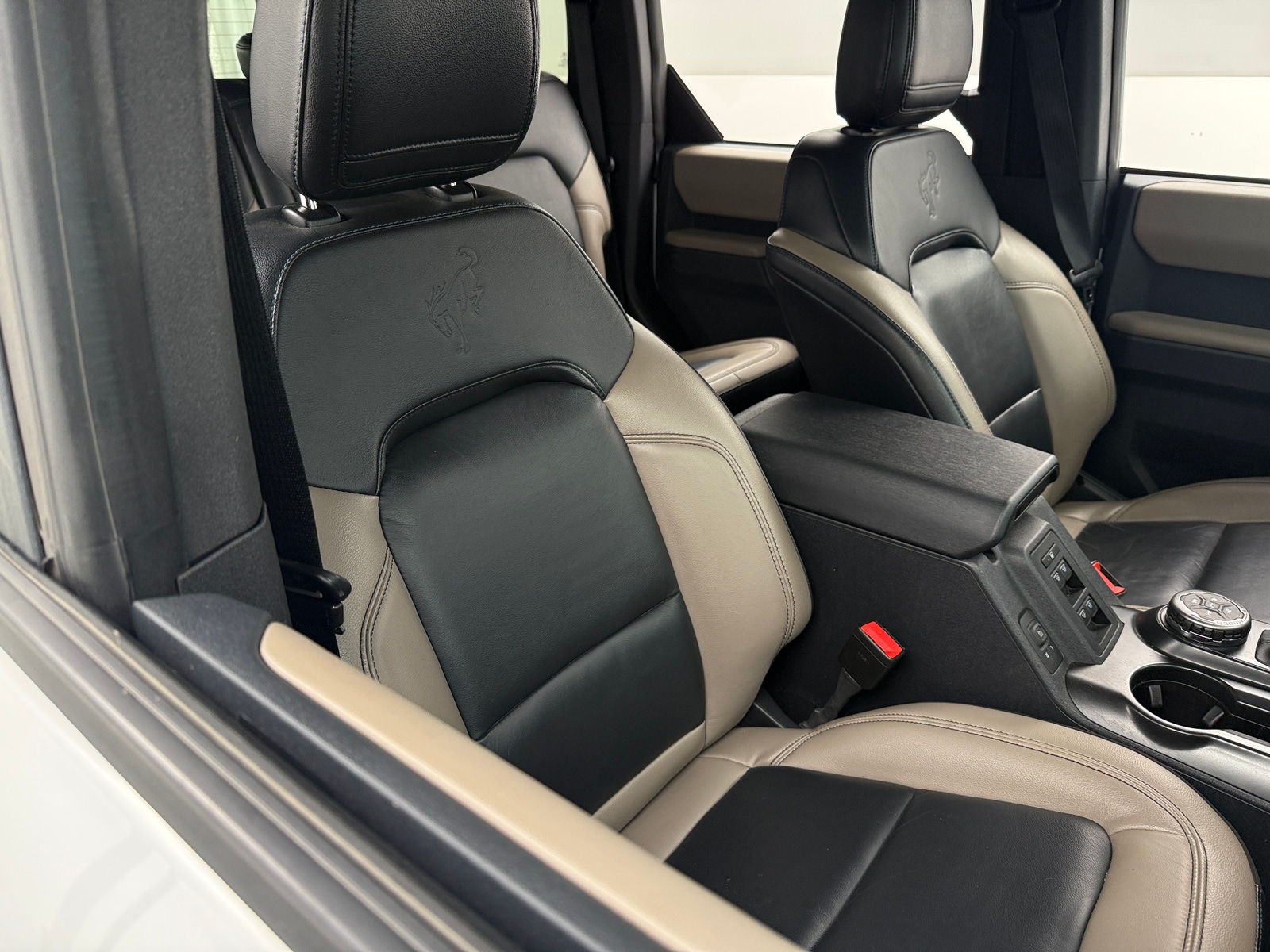 Thumbnail: 2023 Ford Bronco - 2