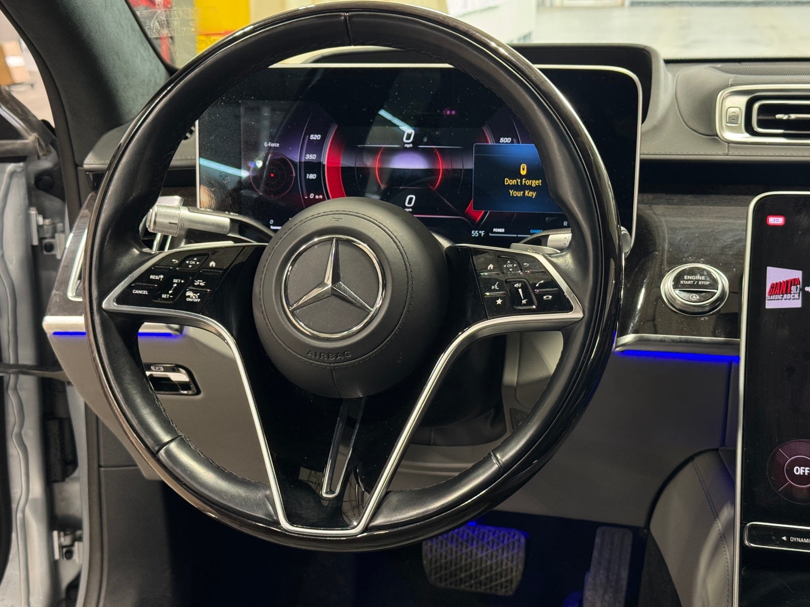 Thumbnail: 2022 Mercedes-Benz S-Class - 4