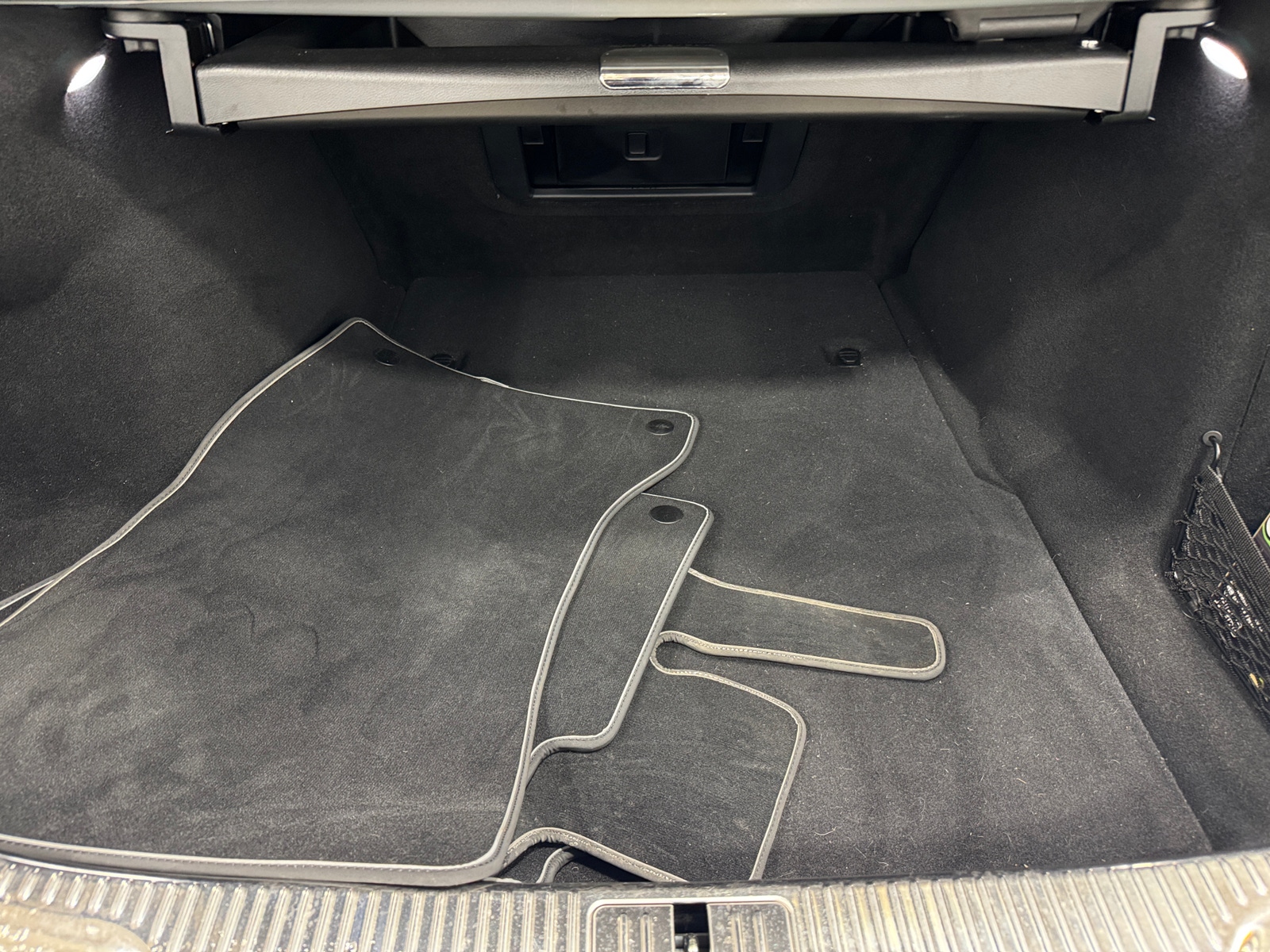 Thumbnail: 2022 Mercedes-Benz S-Class - 6