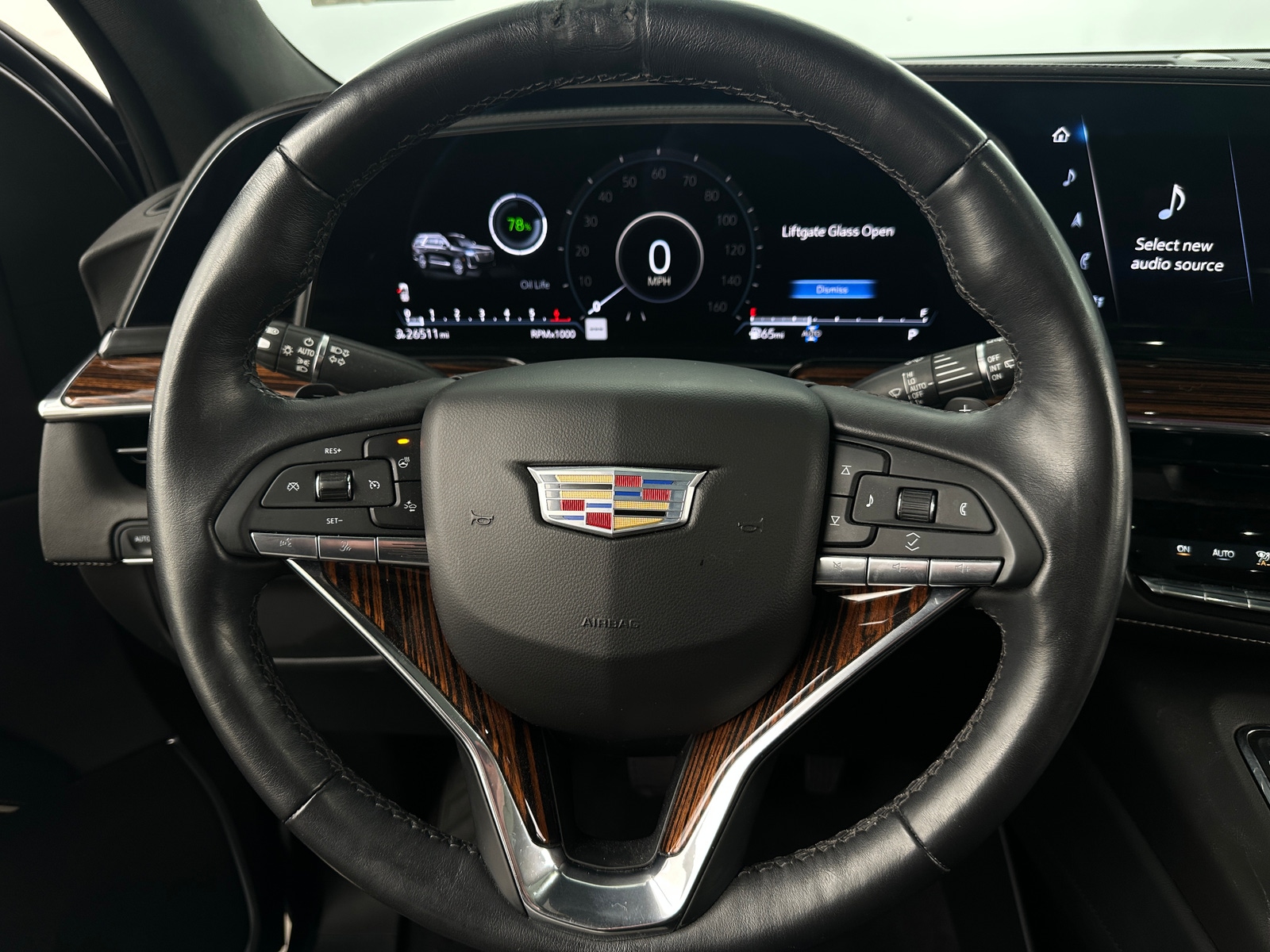 Thumbnail: 2022 Cadillac Escalade - 4