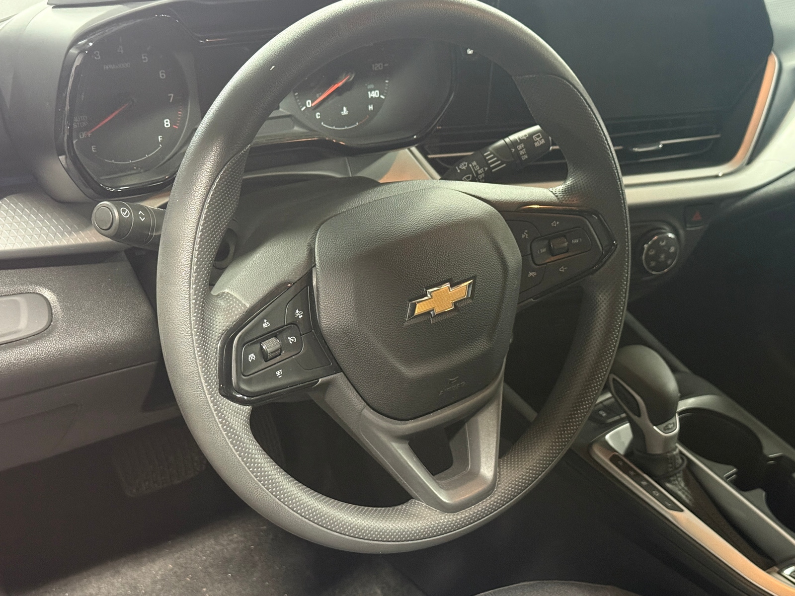 Thumbnail: 2025 Chevrolet Trax - 5