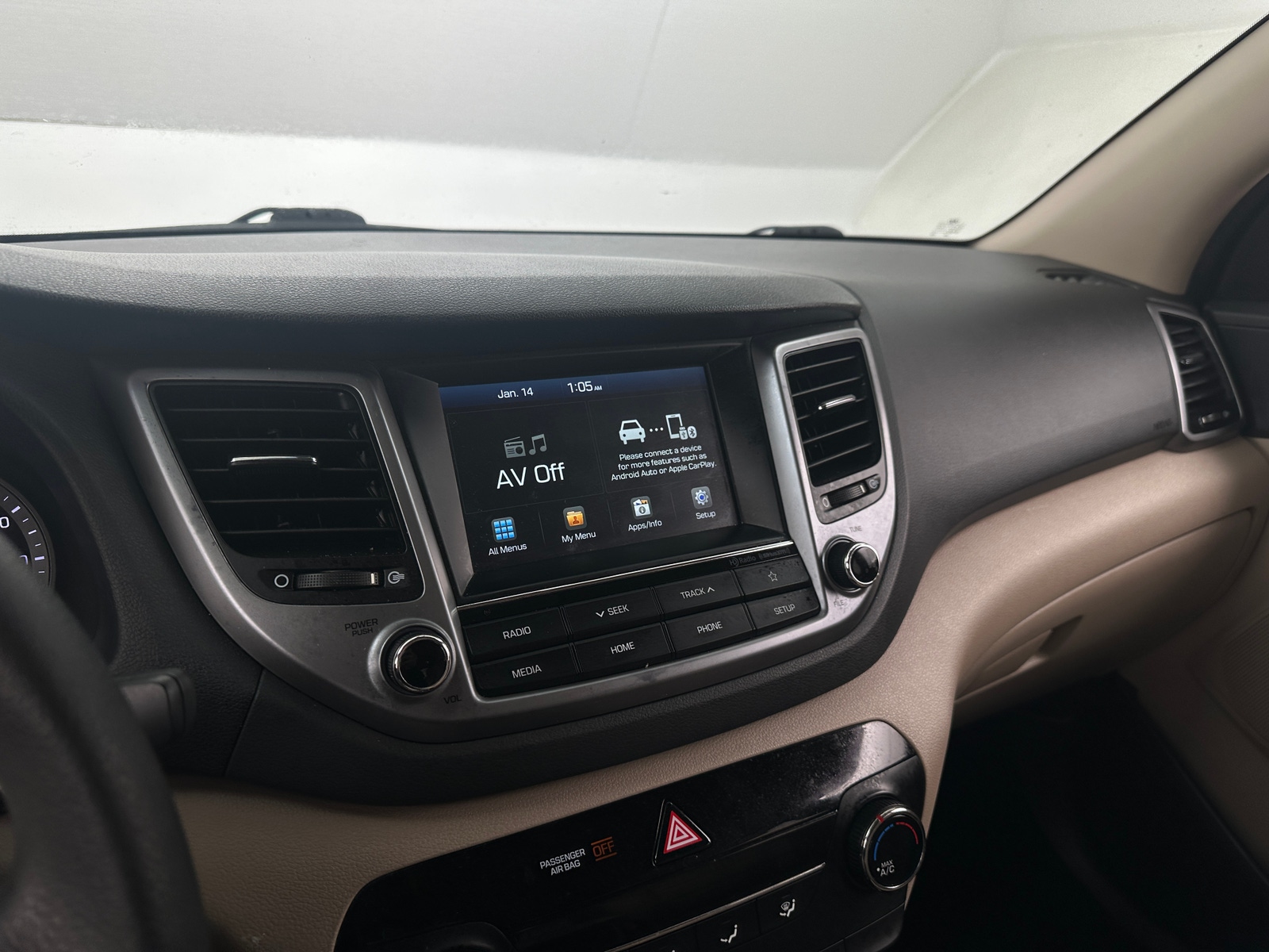 Thumbnail: 2018 Hyundai Tucson - 4