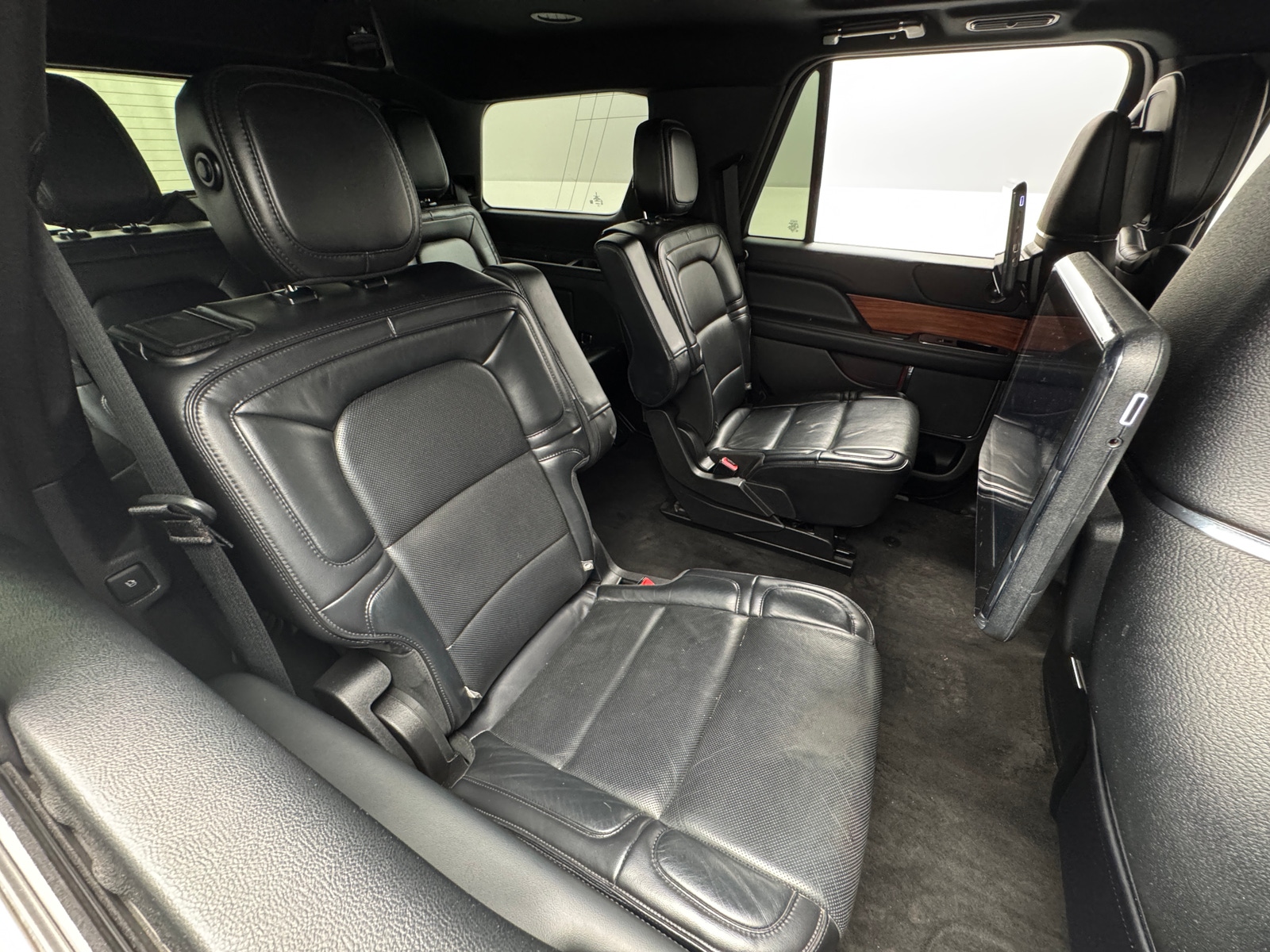 Thumbnail: 2019 Lincoln Navigator - 5