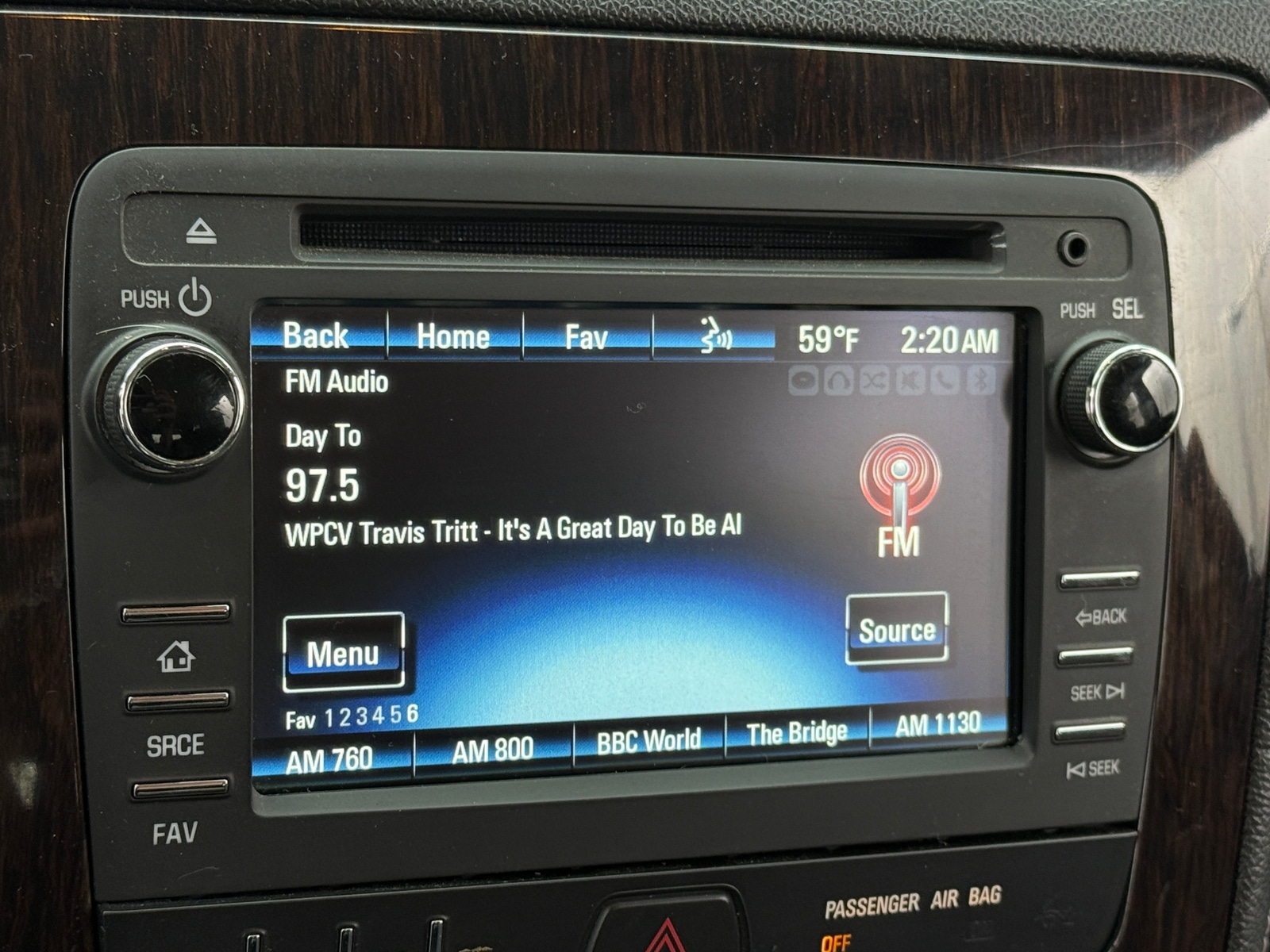 Thumbnail: 2015 Chevrolet Traverse - 4