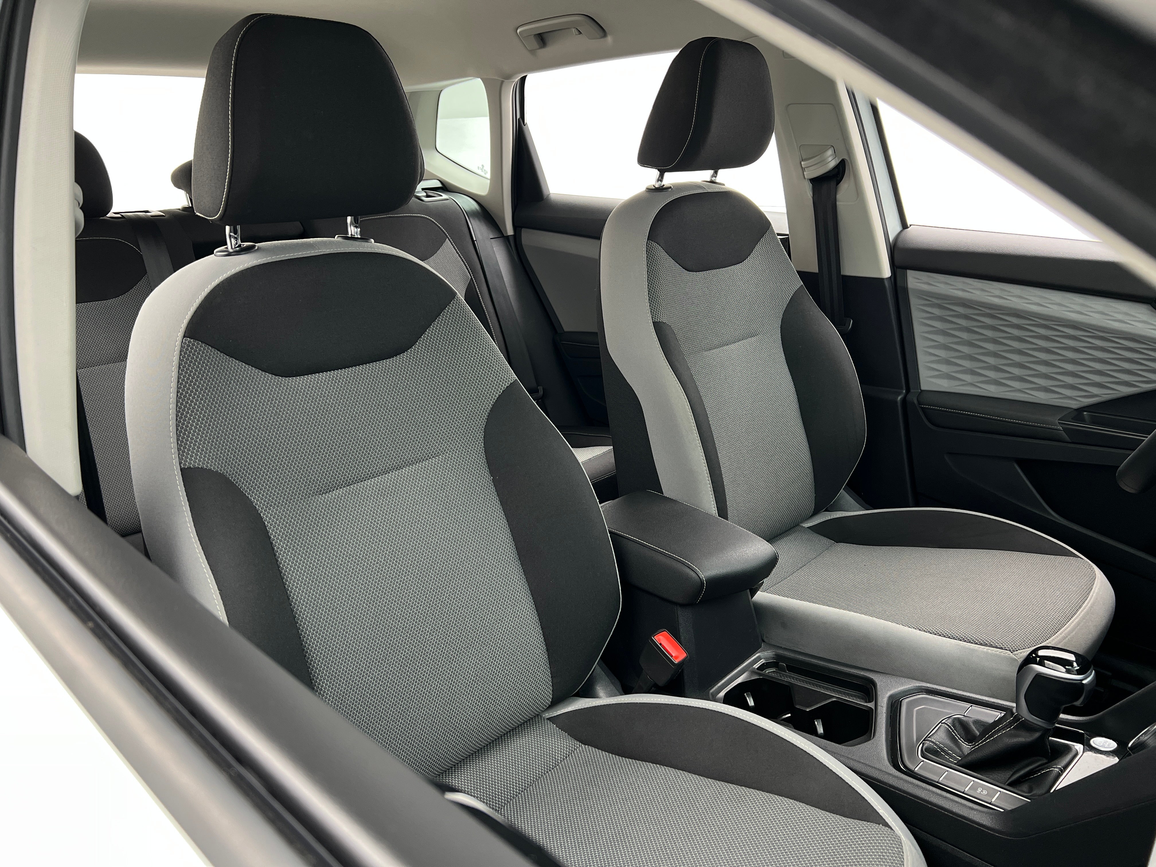 2024 Volkswagen Taos