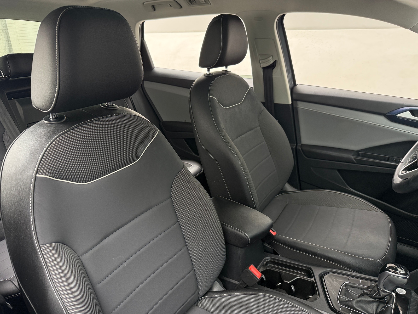 Thumbnail: 2023 Volkswagen Taos - 2