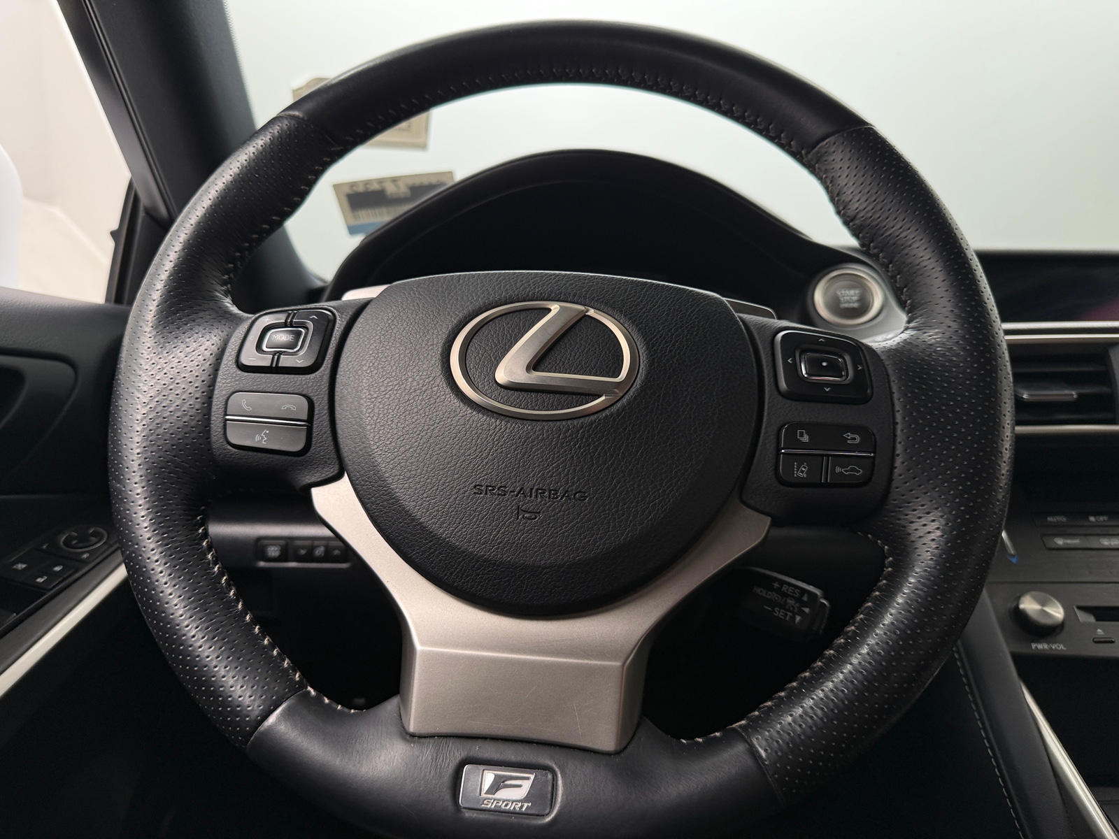 Thumbnail: 2019 Lexus IS - 4