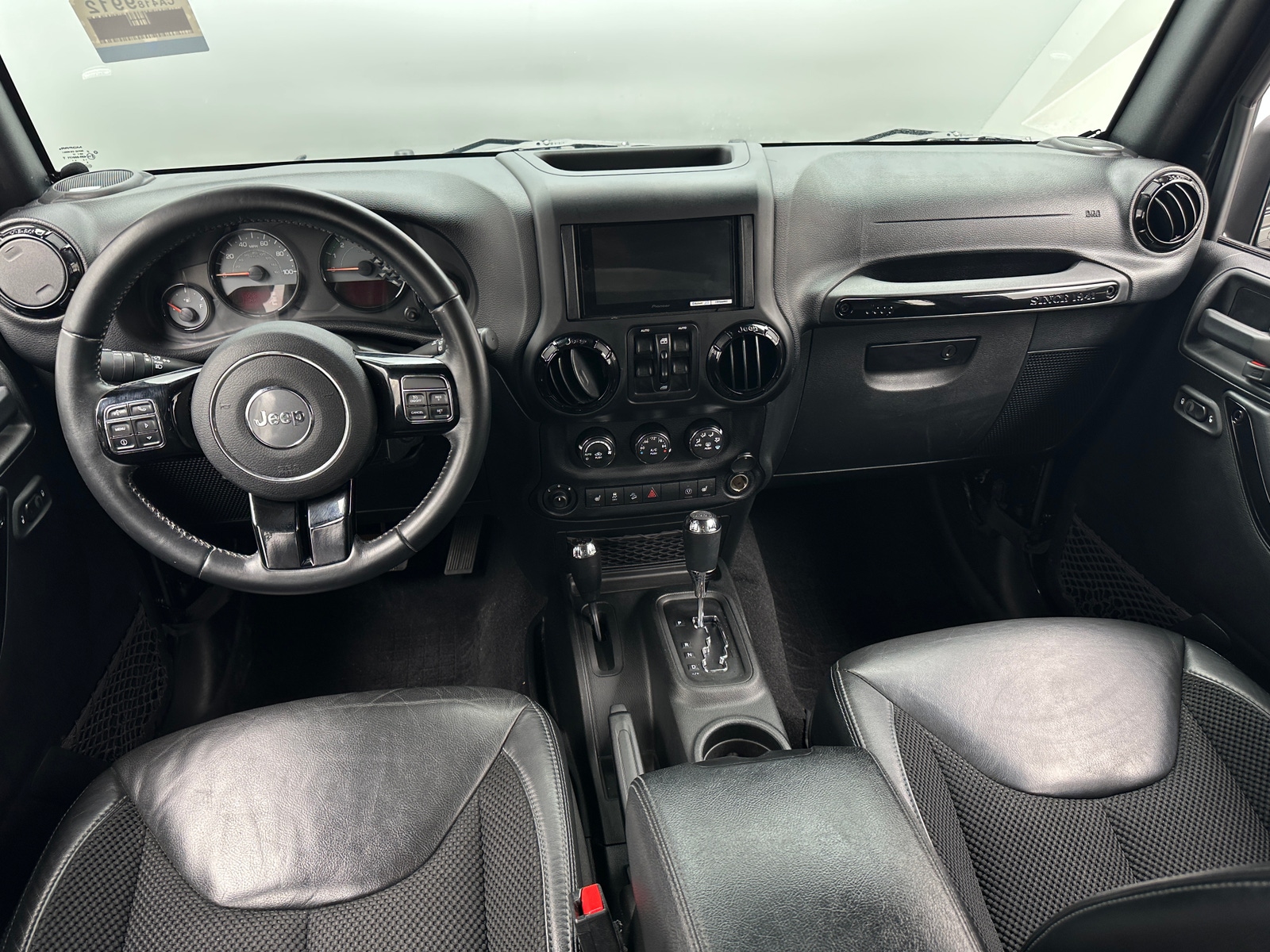 Thumbnail: 2017 Jeep Wrangler - 3