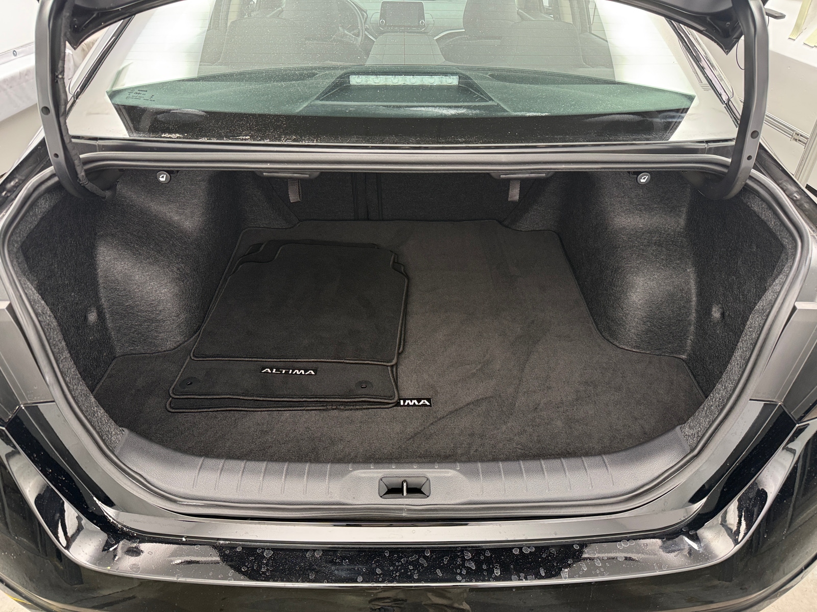 Thumbnail: 2025 Nissan Altima - 7