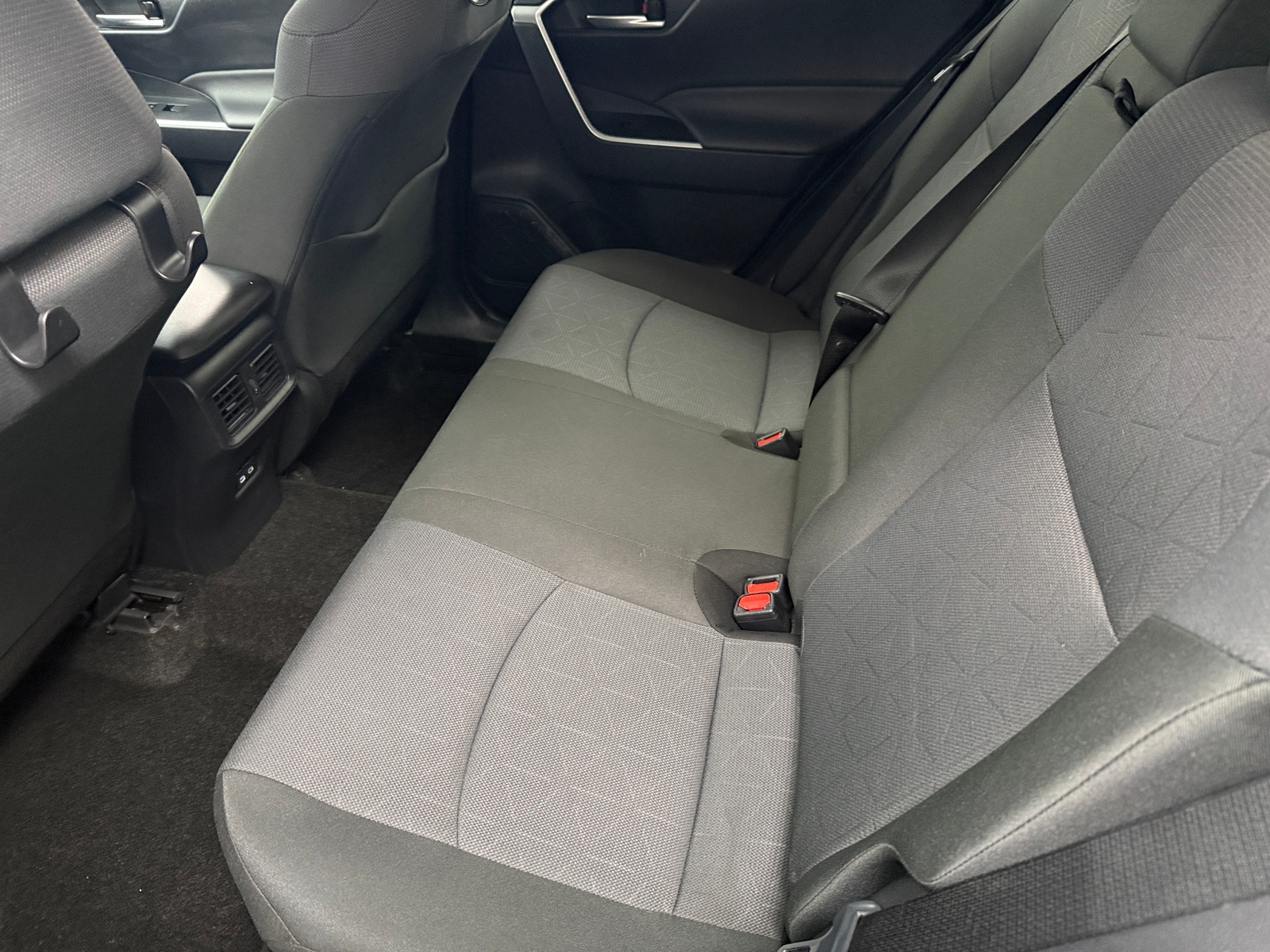 Thumbnail: 2025 Toyota RAV4 - 6